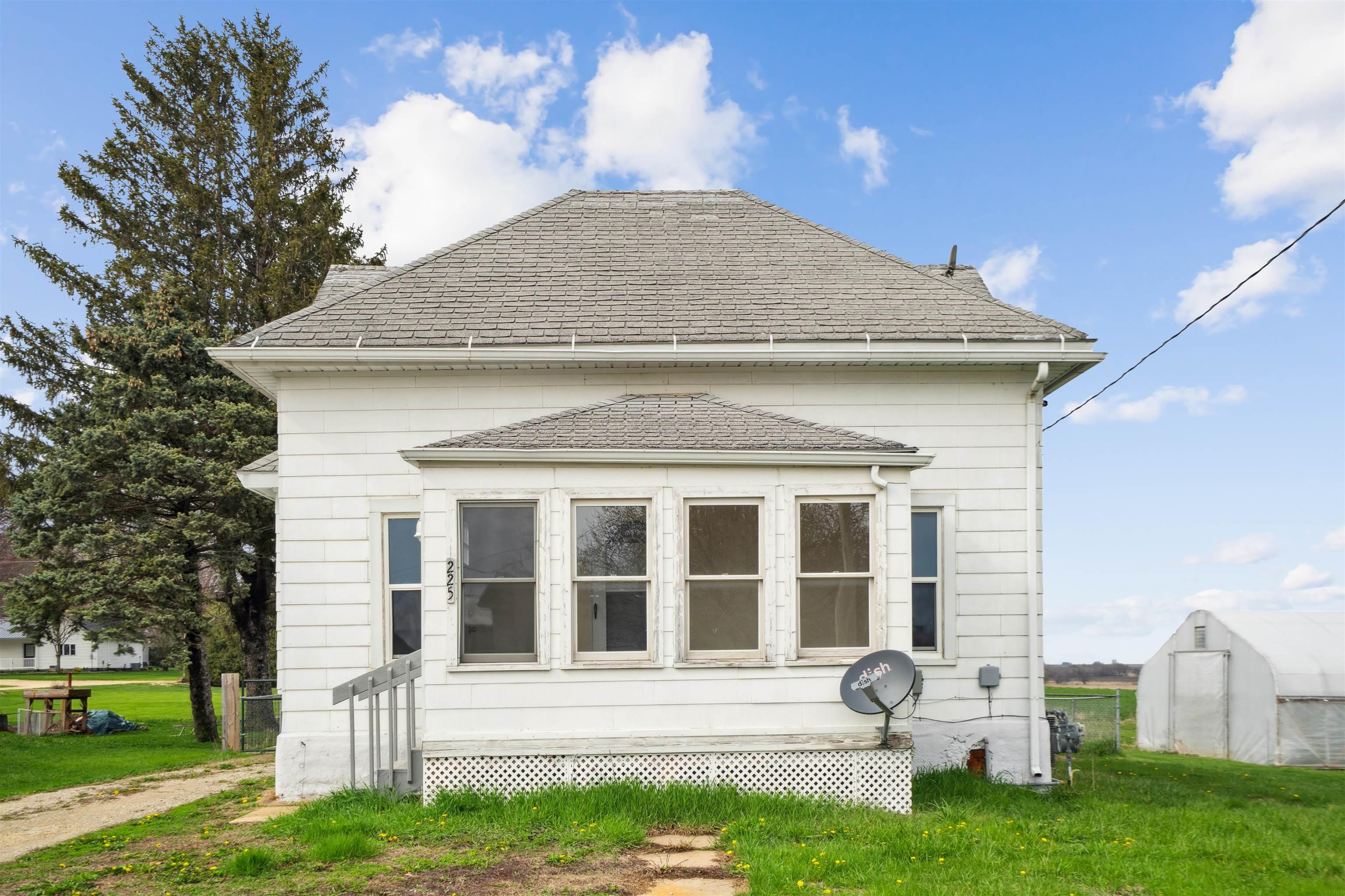 225 E. Monroe Street