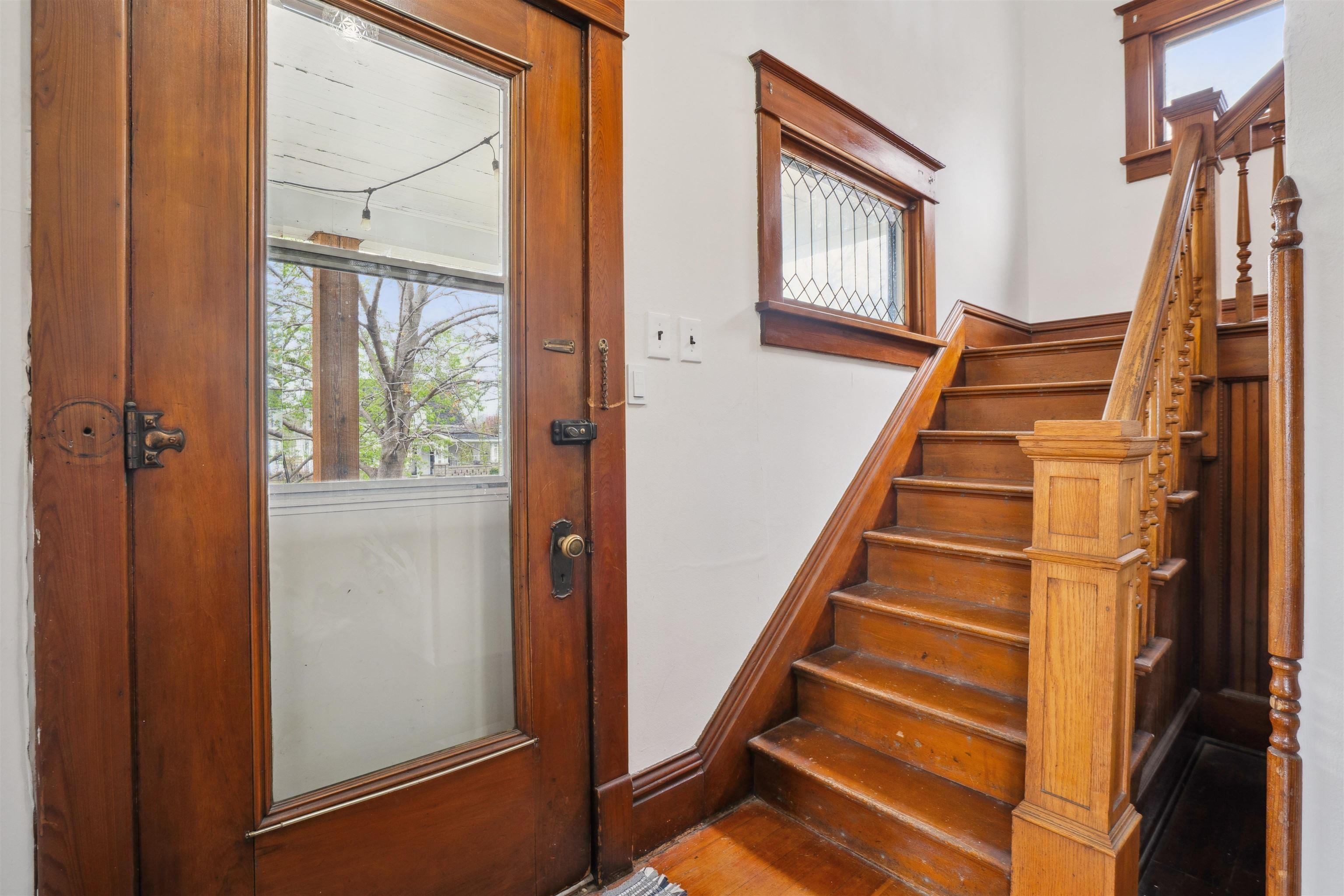 404 SE 3rd Avenue