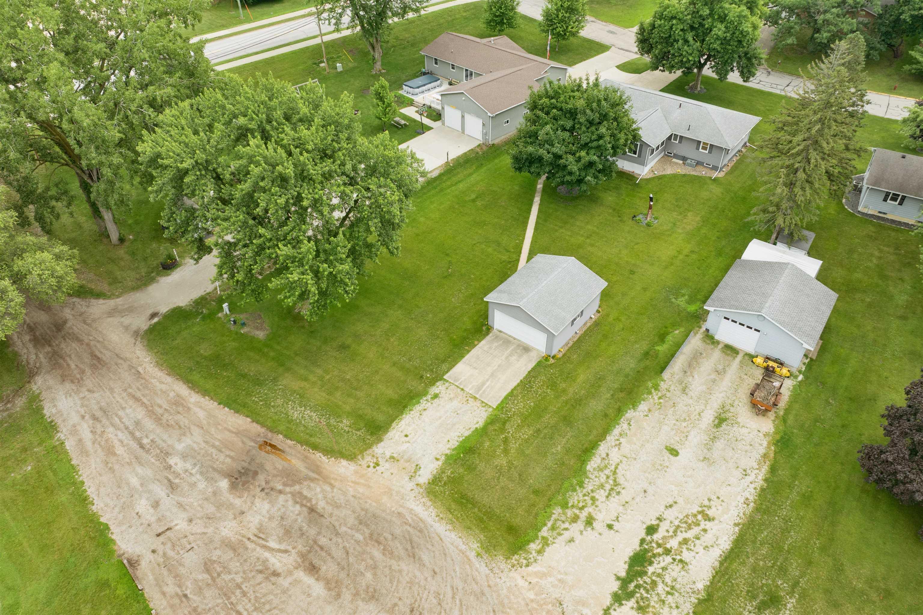 111 SE Terrace Drive