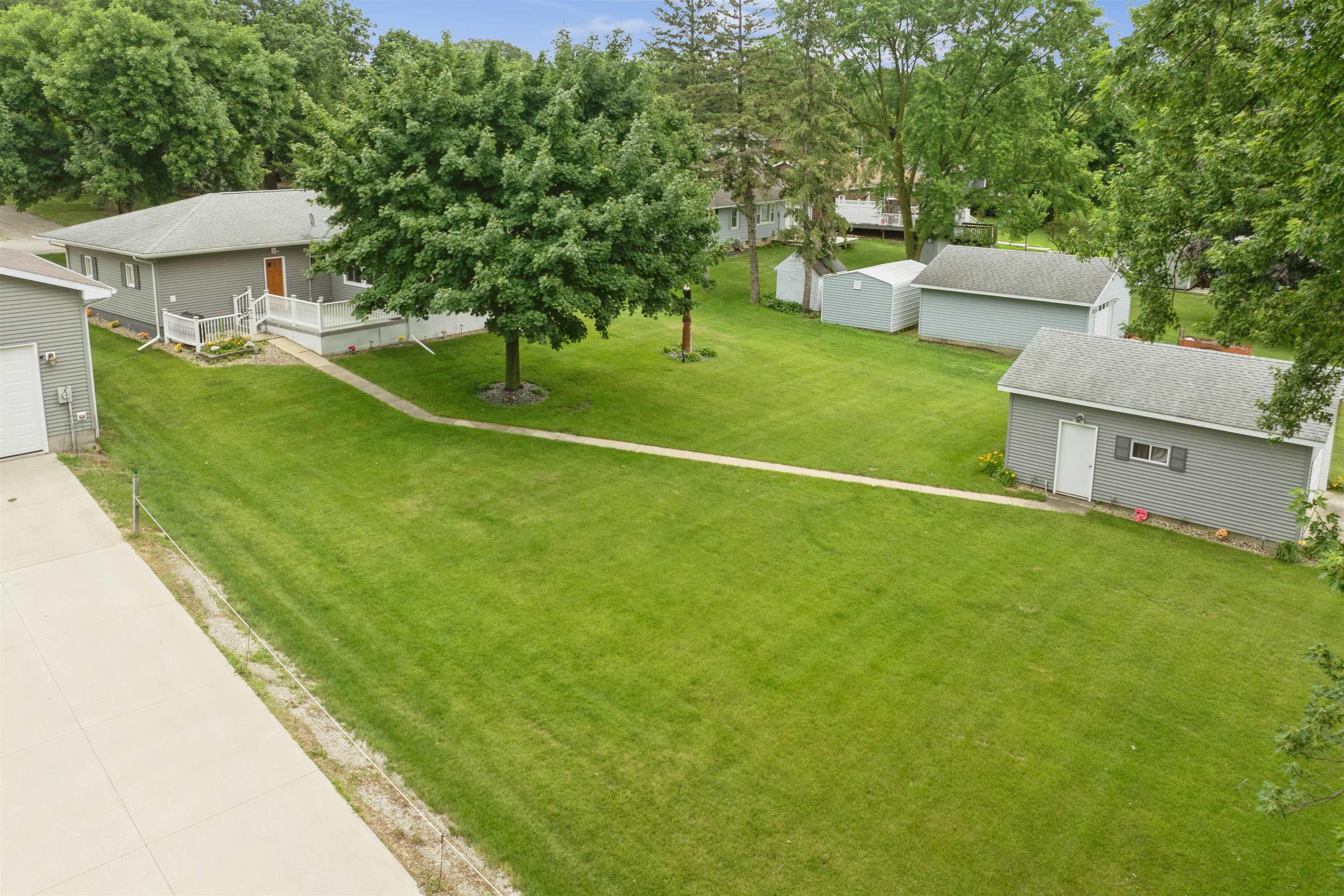 111 SE Terrace Drive