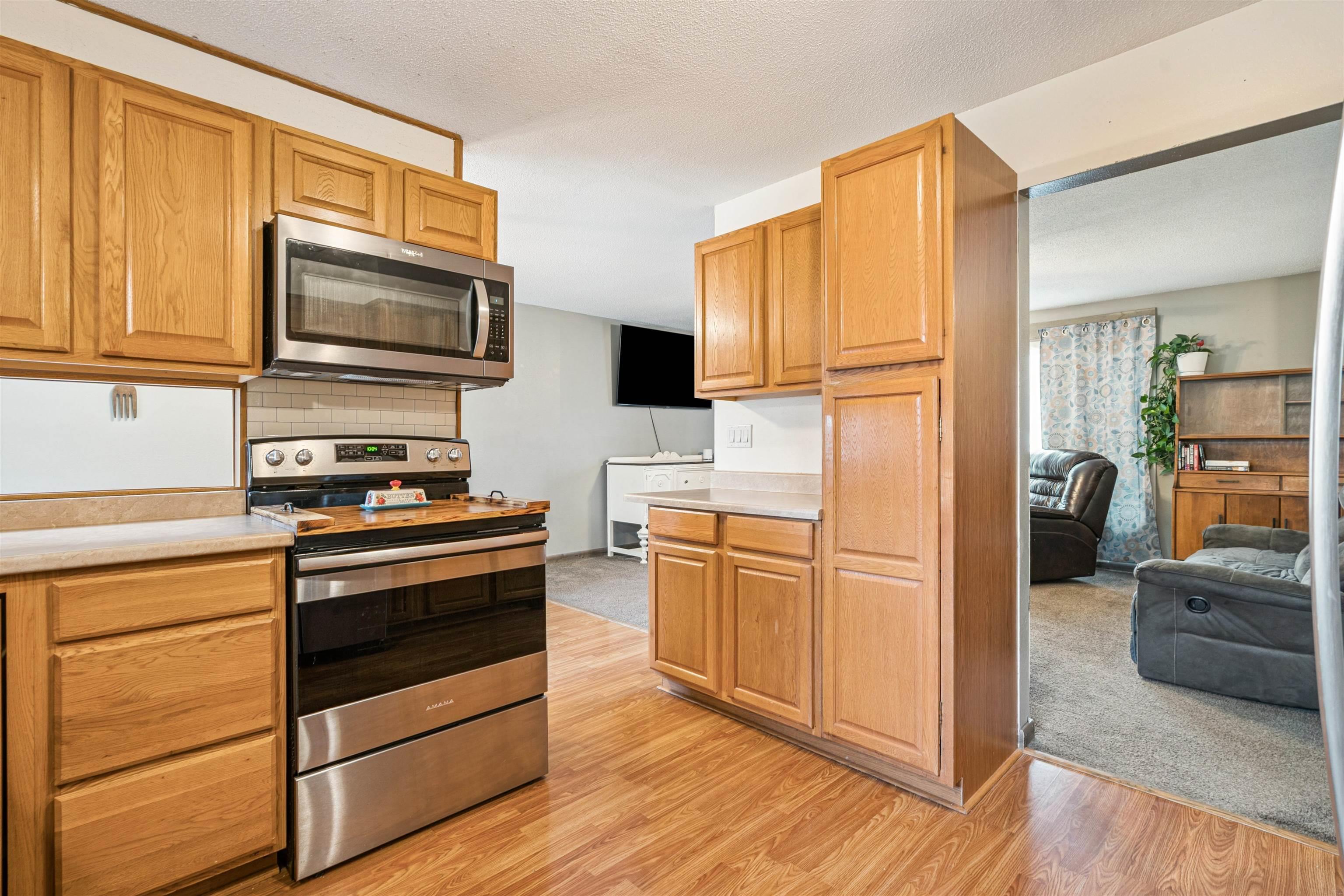 1212 3rd St NW
