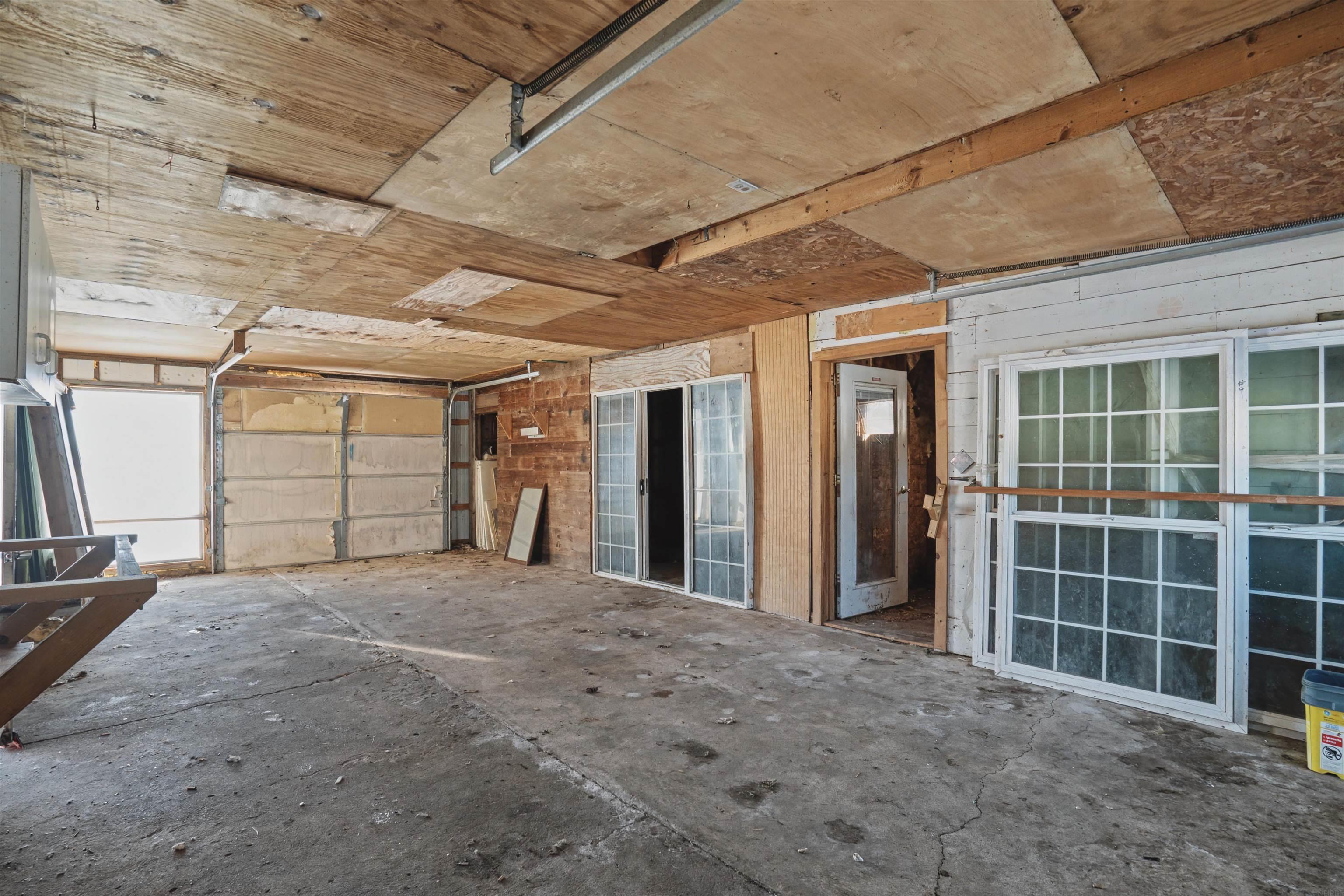 1274 Jackson Ave