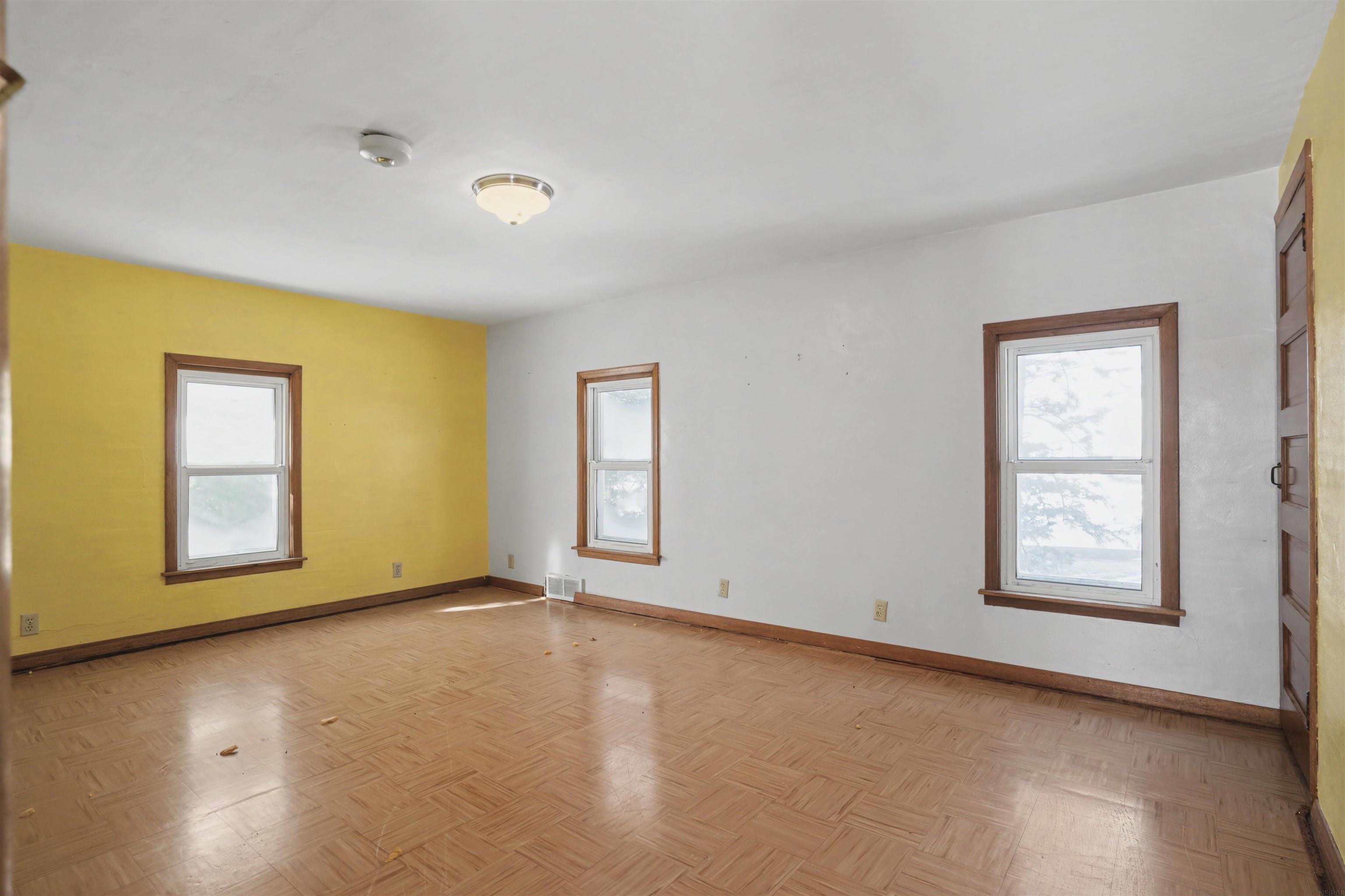 1274 Jackson Ave
