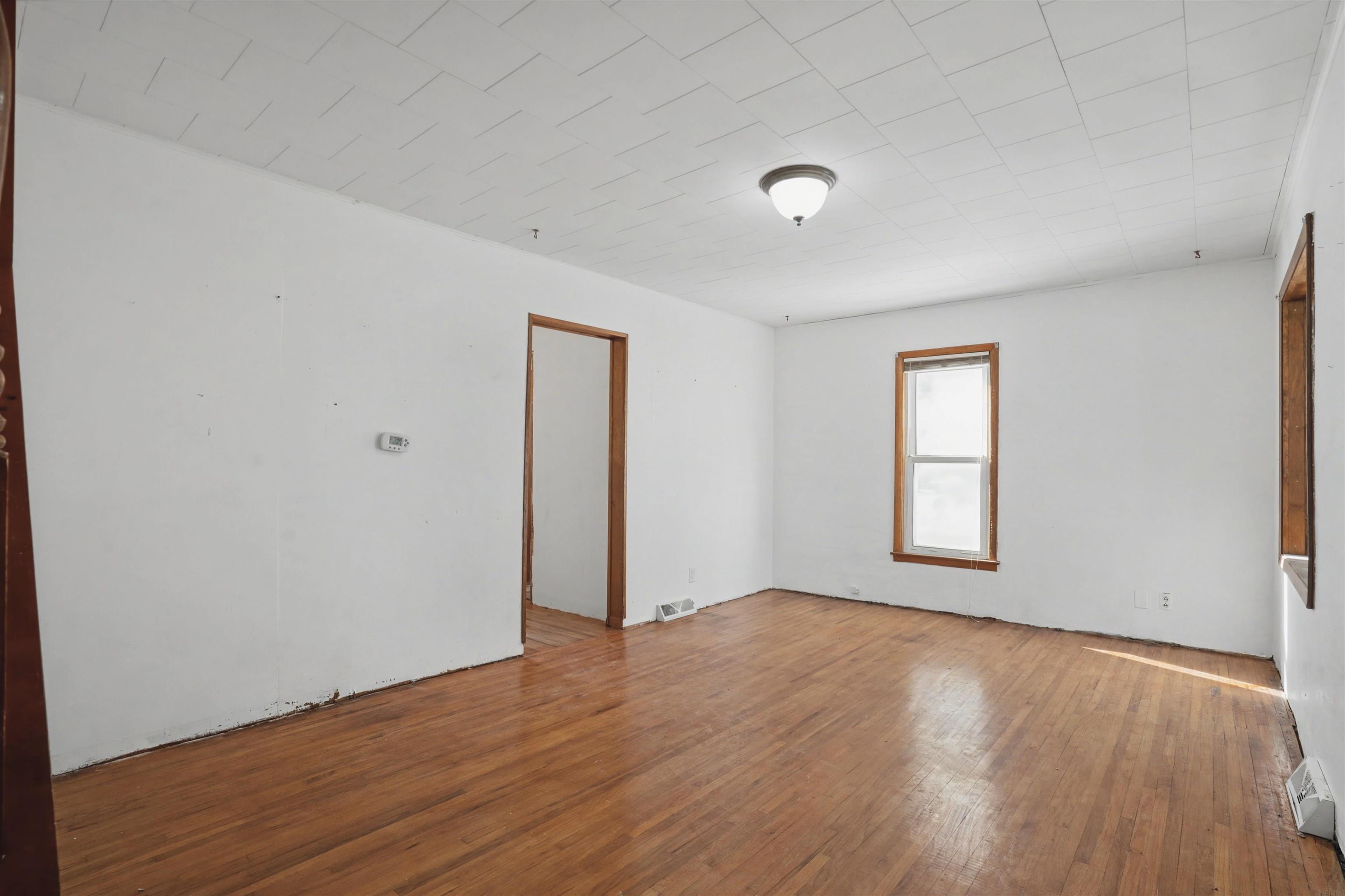 1274 Jackson Ave