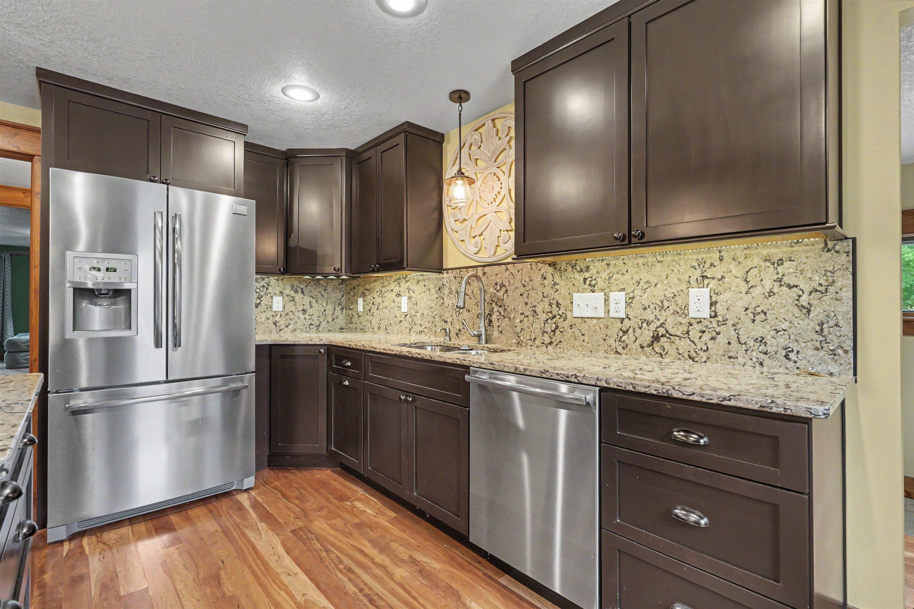 604 SW 8Th Street