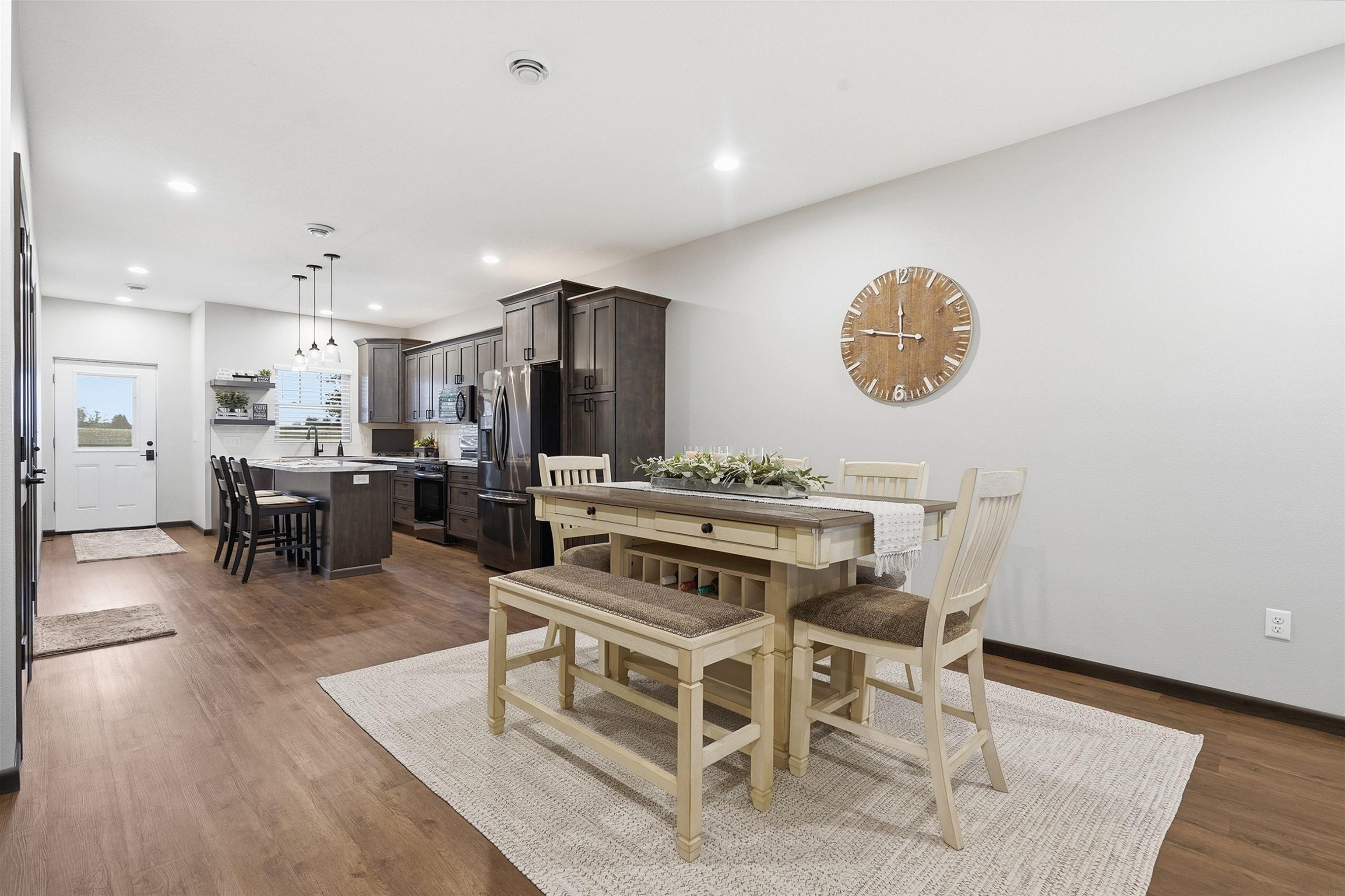 2086 Three Elms Park Road Unit: 9