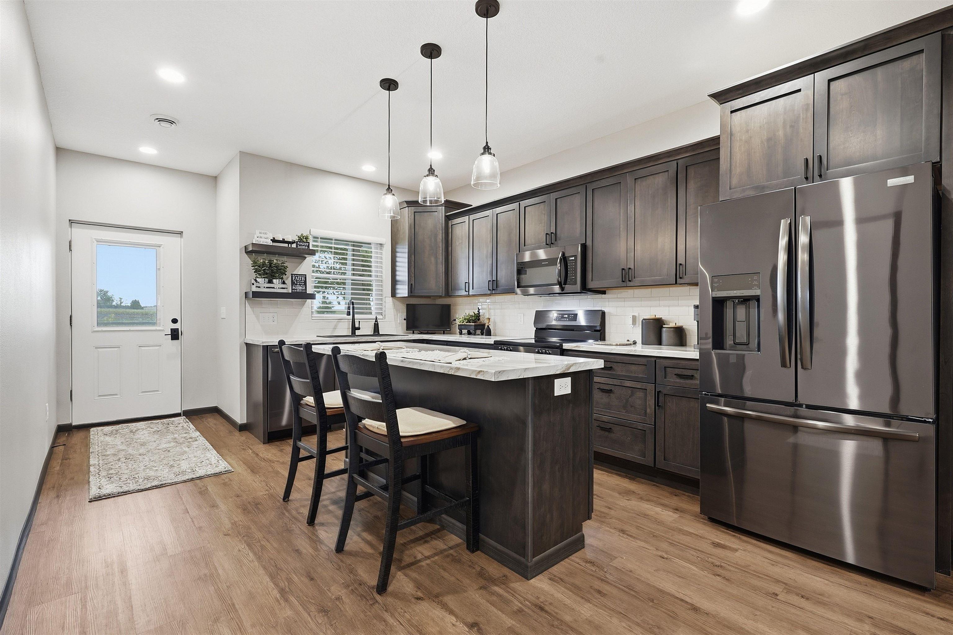 2086 Three Elms Park Road Unit: 9