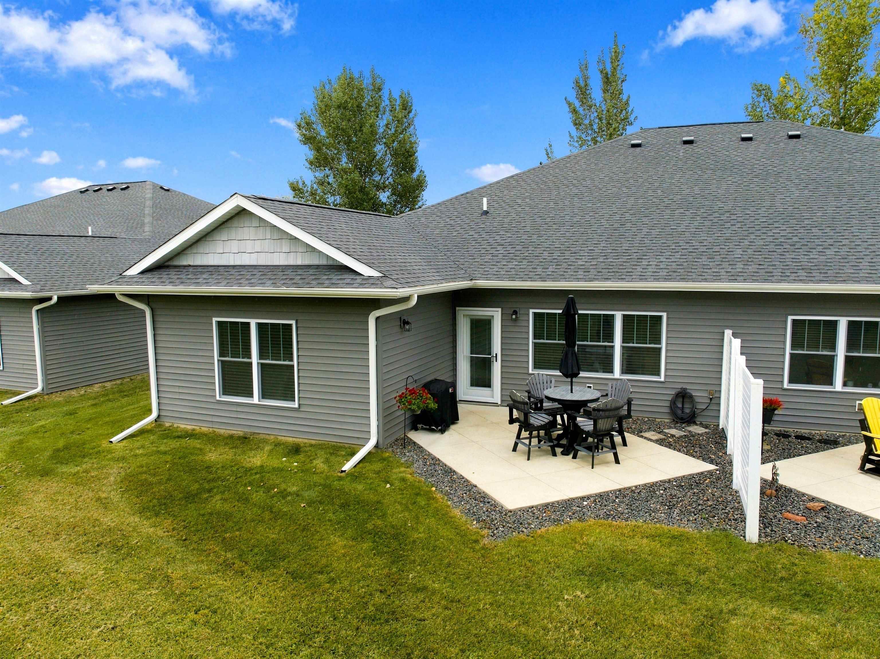 2086 Three Elms Park Road Unit: 9