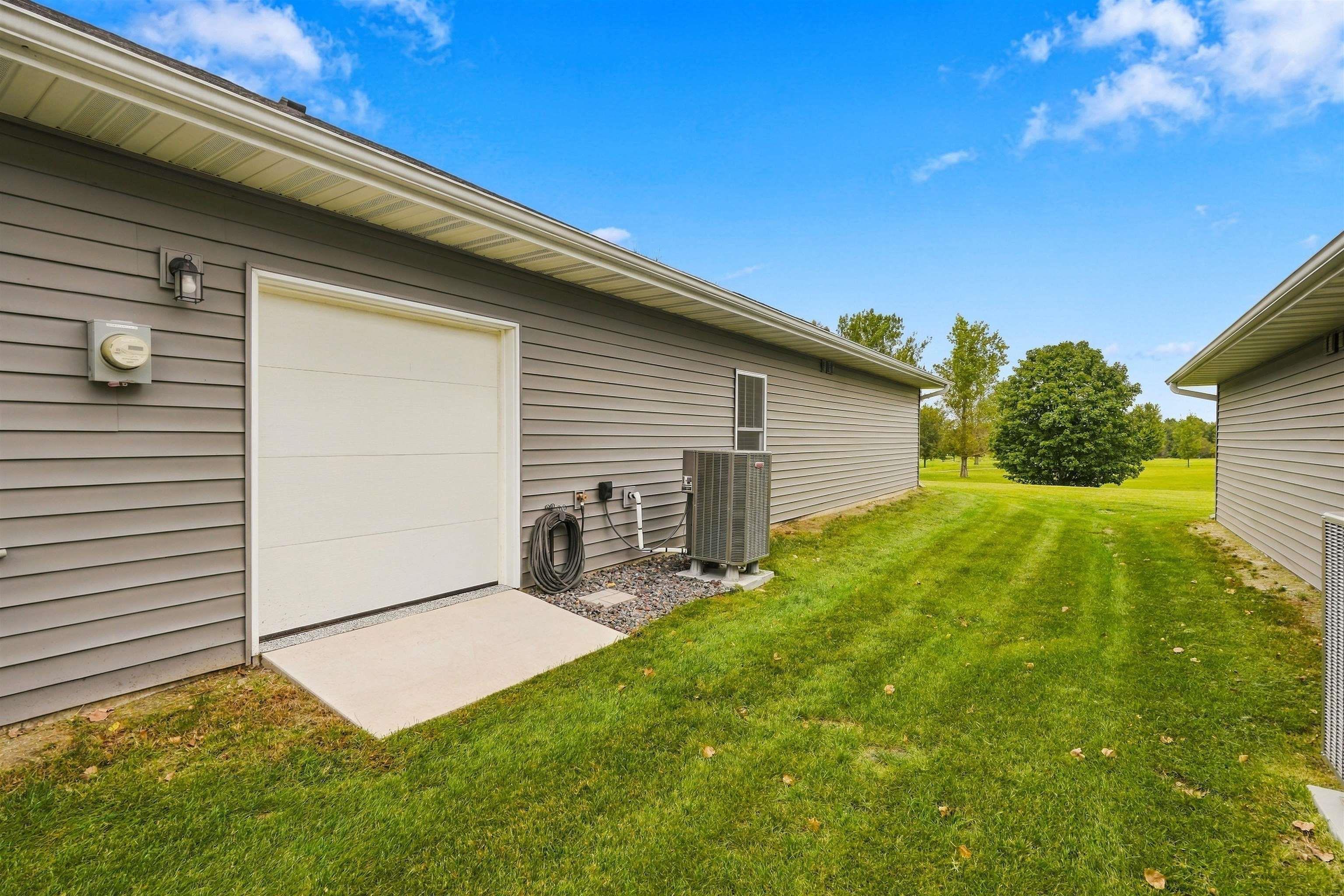 2086 Three Elms Park Road Unit: 9