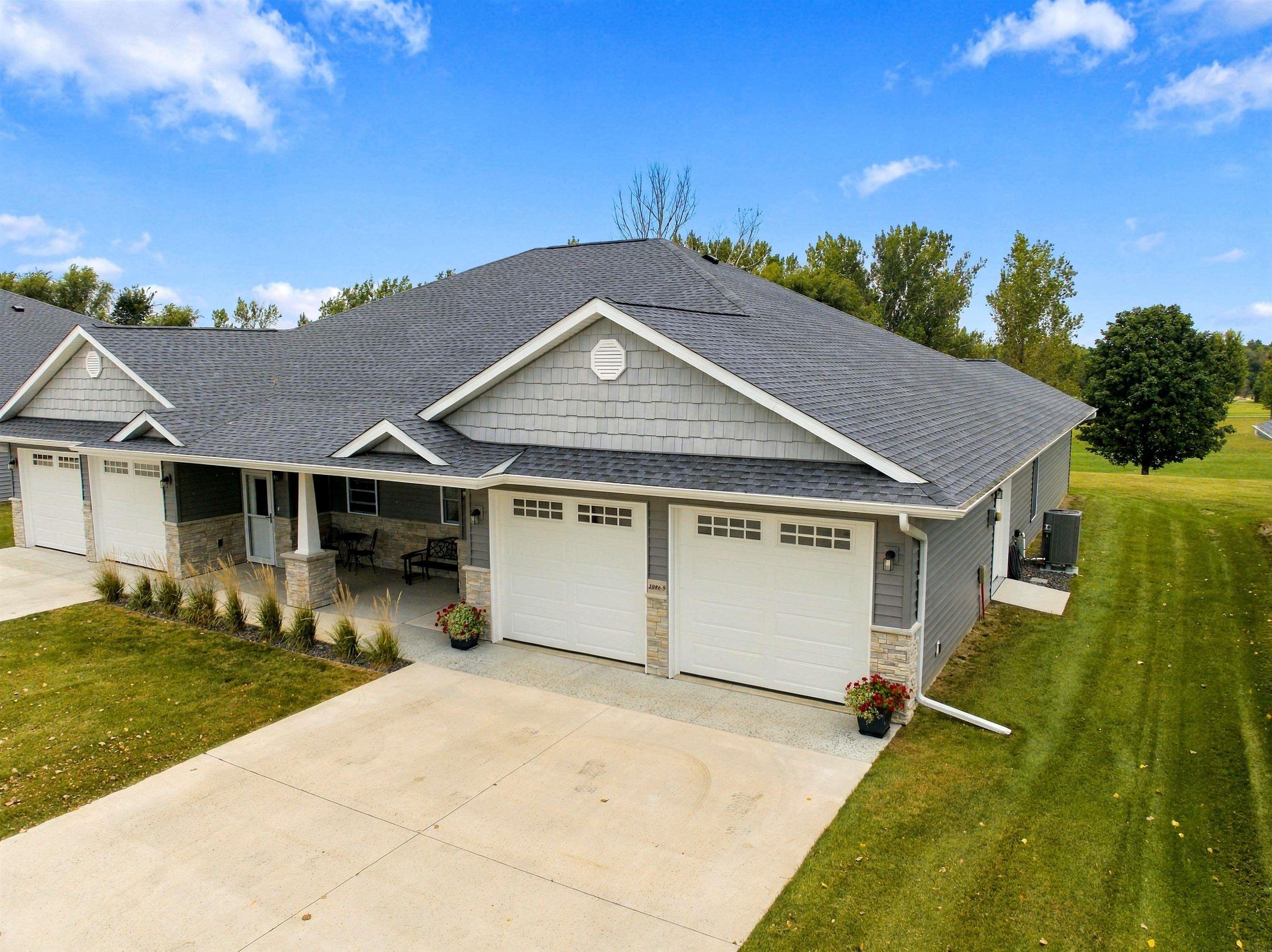 2086 Three Elms Park Road Unit: 9