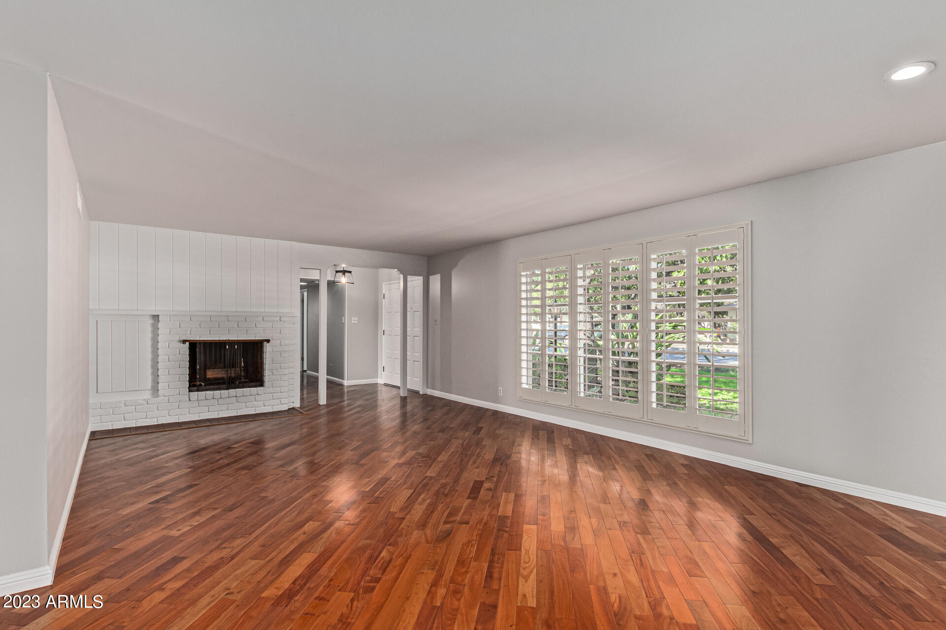 4909 E FLOWER Street