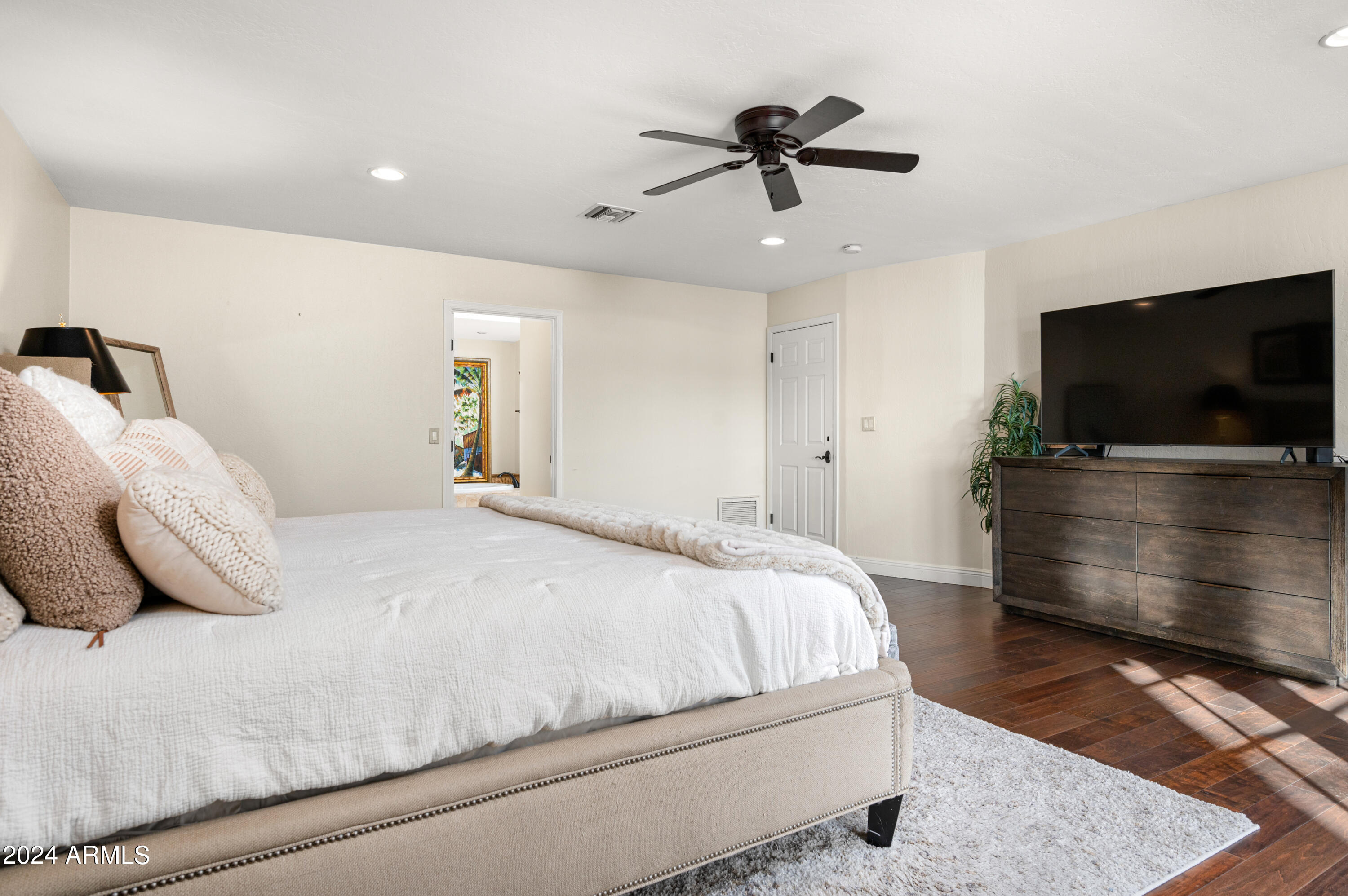 7500 E MCCORMICK Parkway, 60