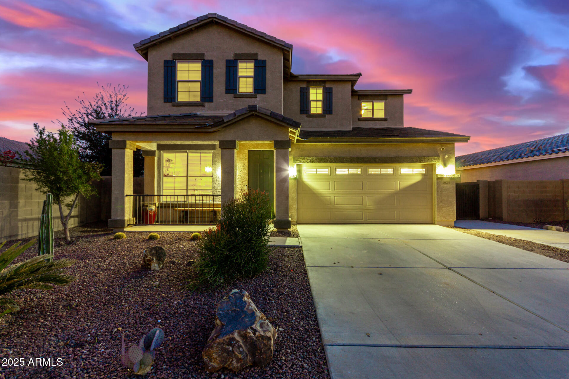 1625 W COOL WATER Way