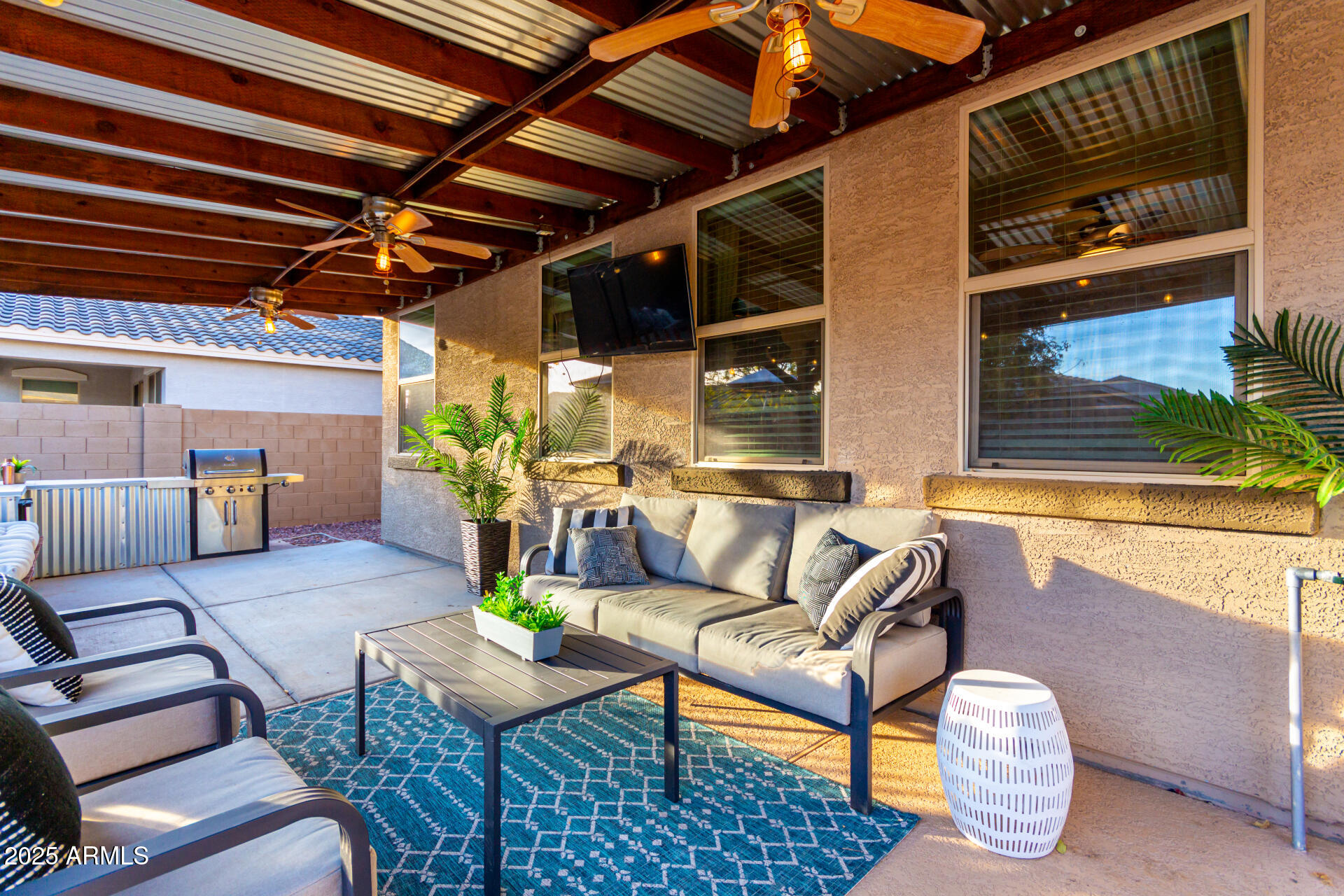 1625 W COOL WATER Way