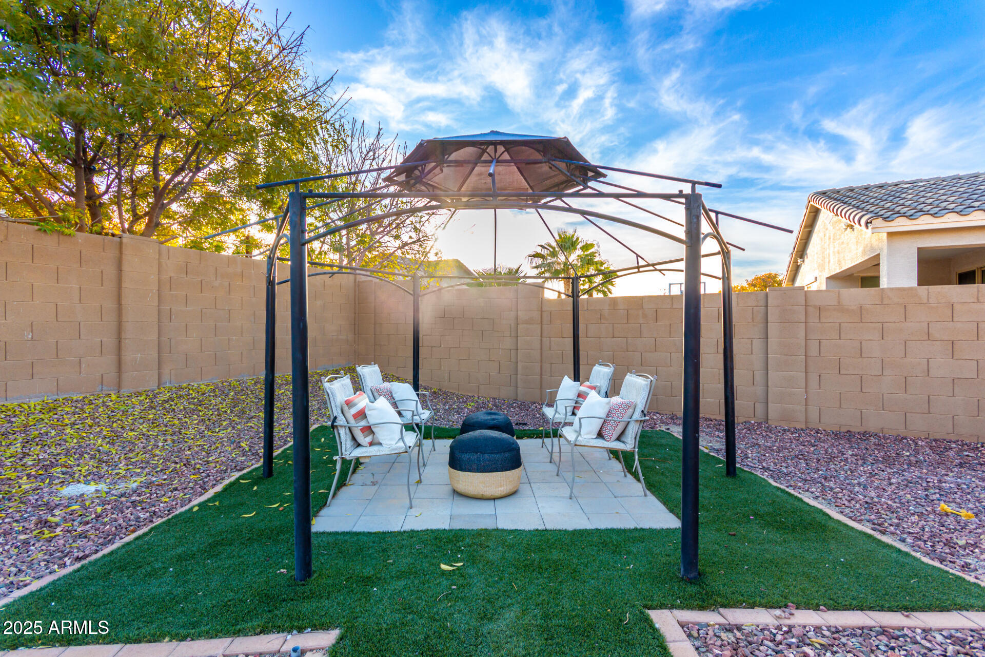 1625 W COOL WATER Way