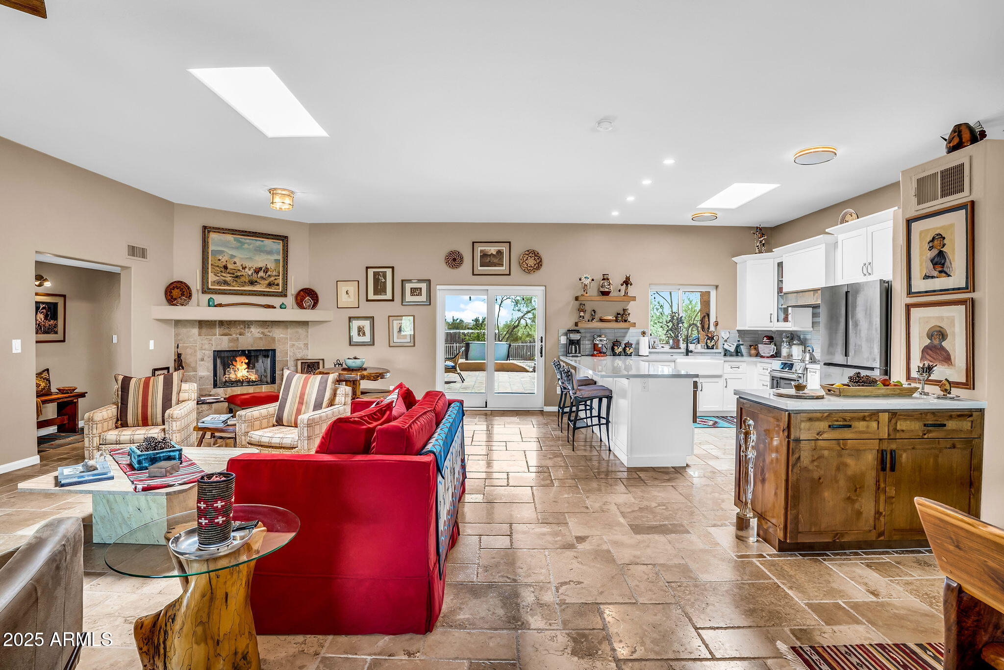 6017 E RANCHO DEL ORO Drive