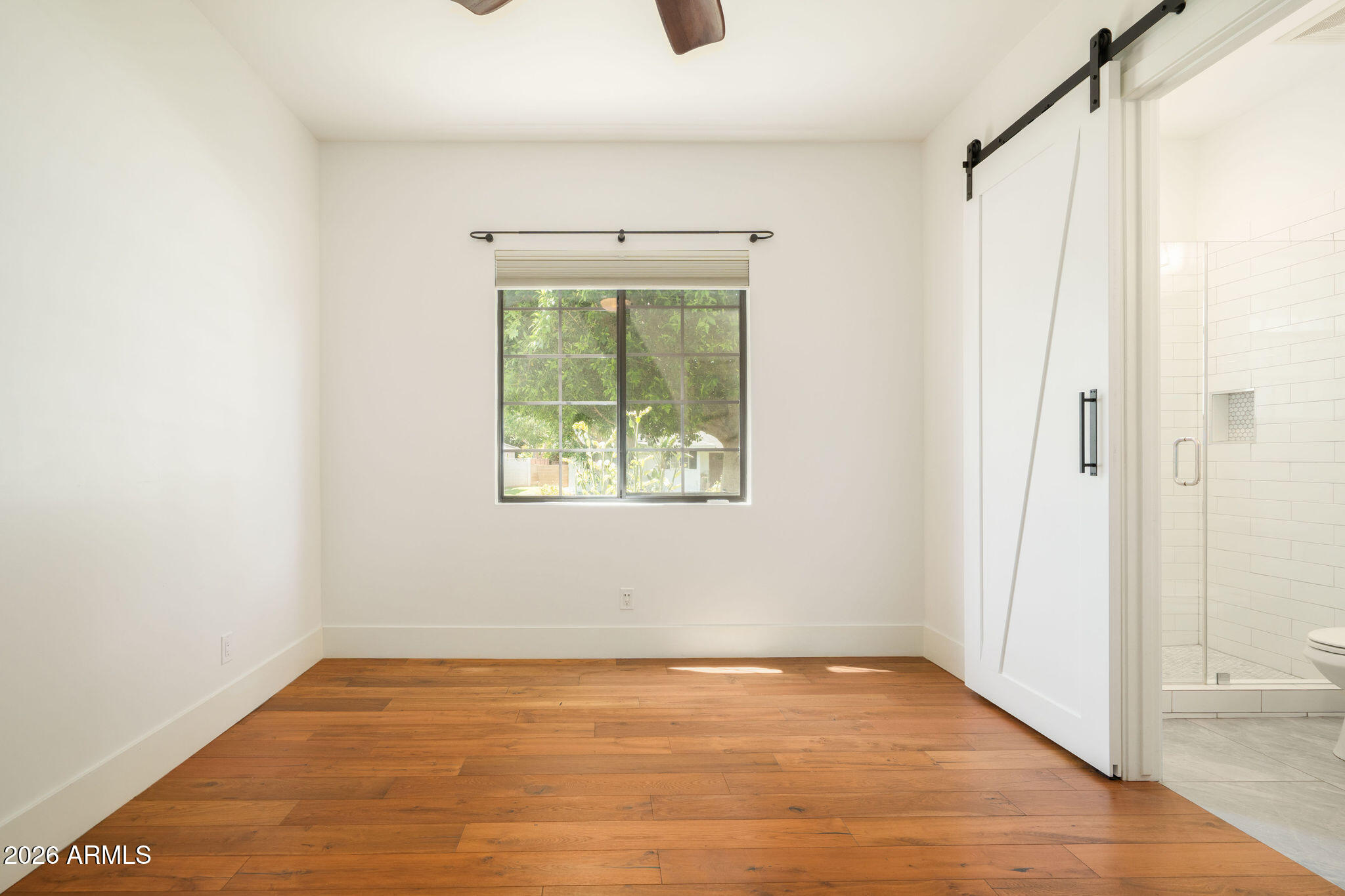 4510 E CALLE REDONDA