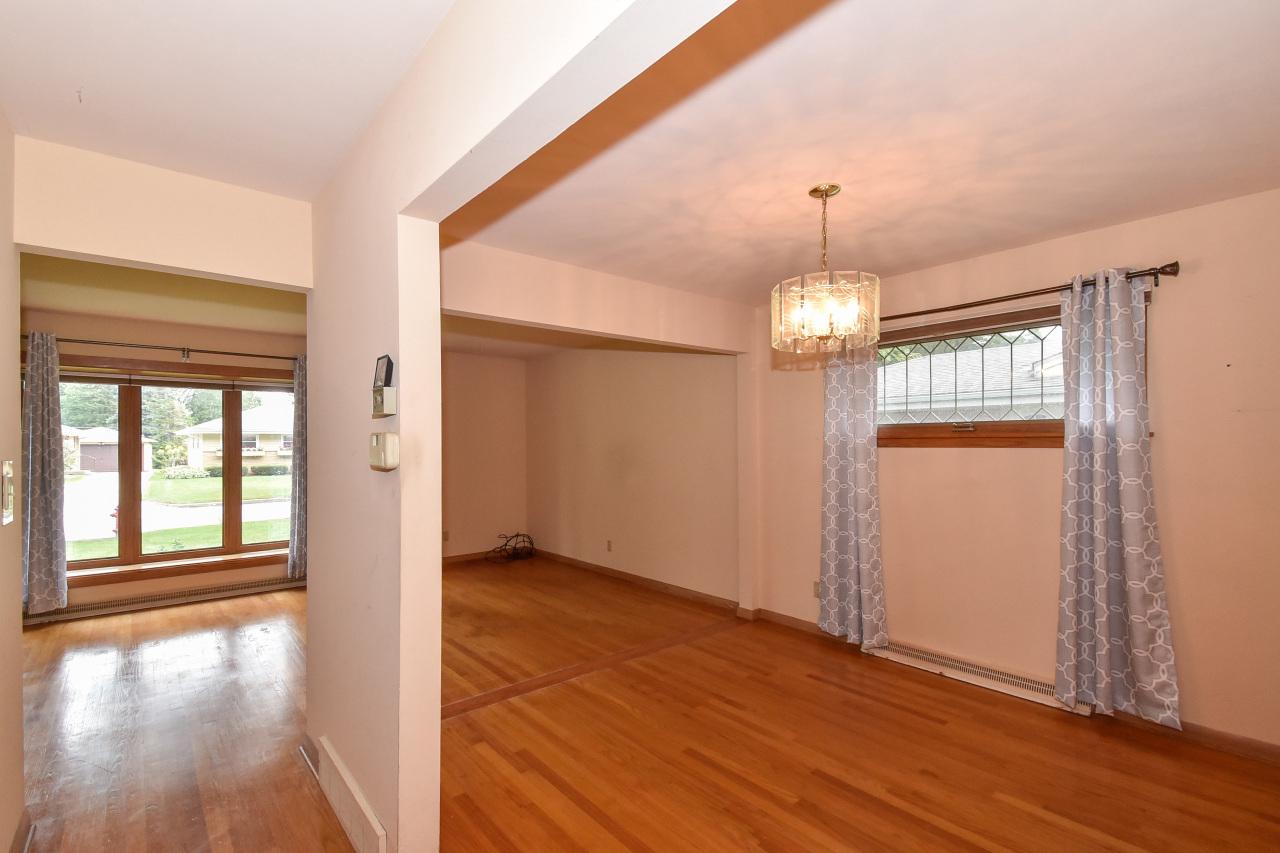 8336 West Dreyer PLACE