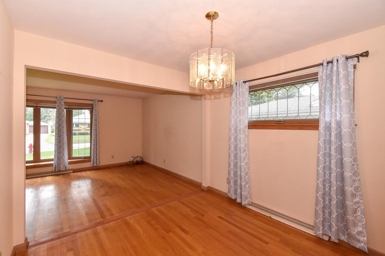 8336 West Dreyer PLACE