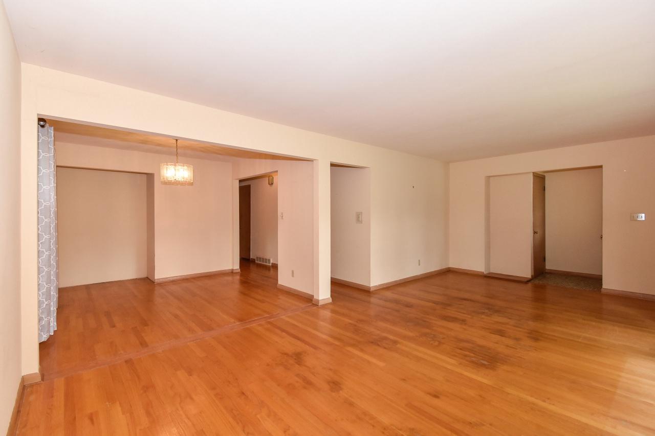 8336 West Dreyer PLACE