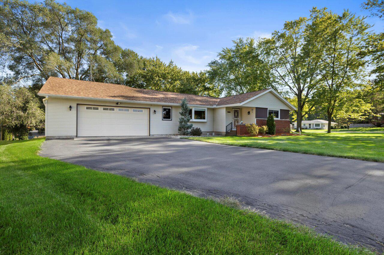 3632 South Vogel DRIVE