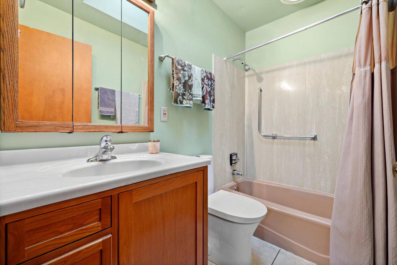 3632 South Vogel DRIVE