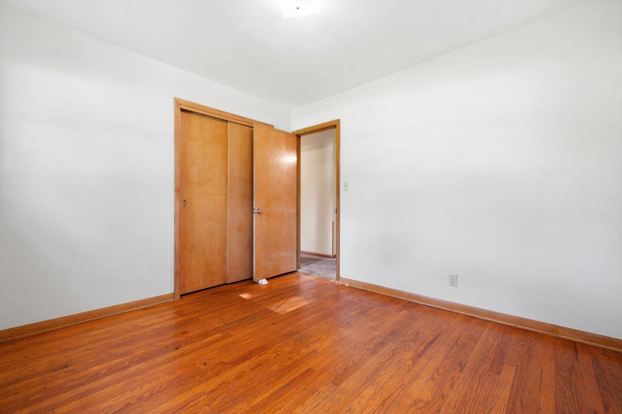 3632 South Vogel DRIVE