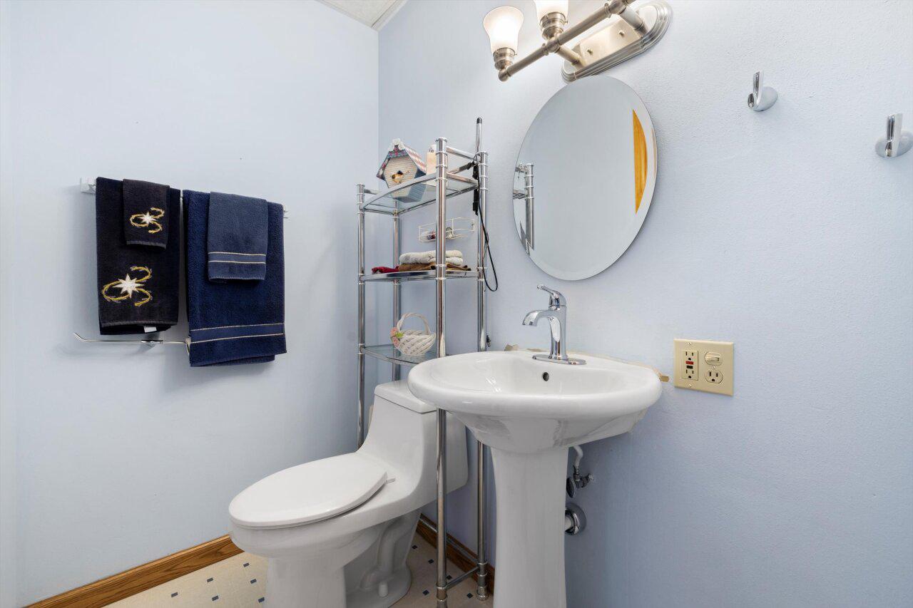 3632 South Vogel DRIVE