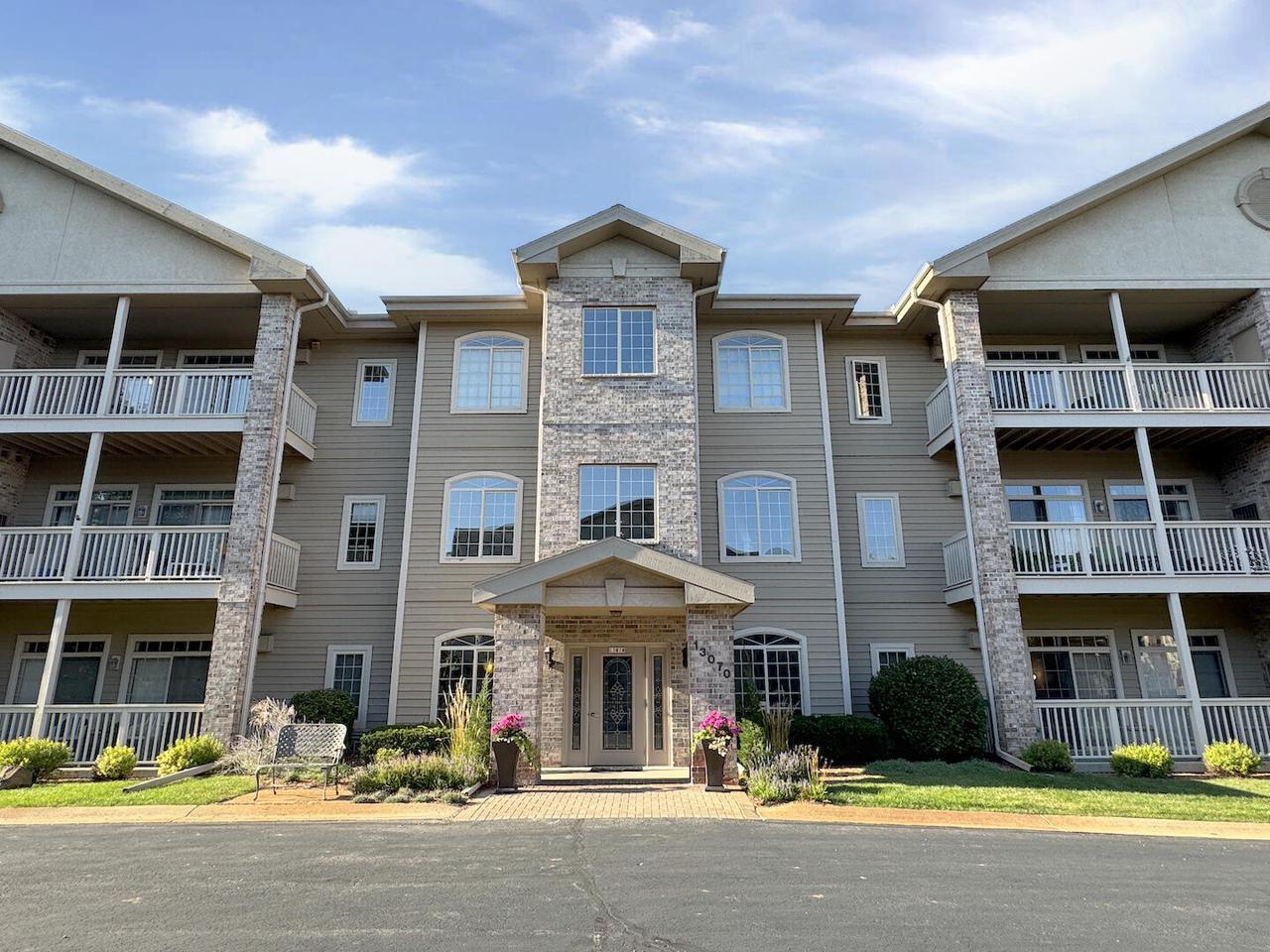 13070 West Bluemound ROAD 306