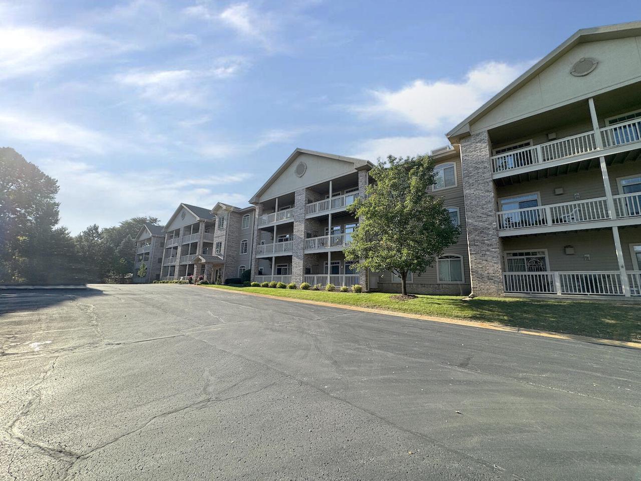 13070 West Bluemound ROAD 306