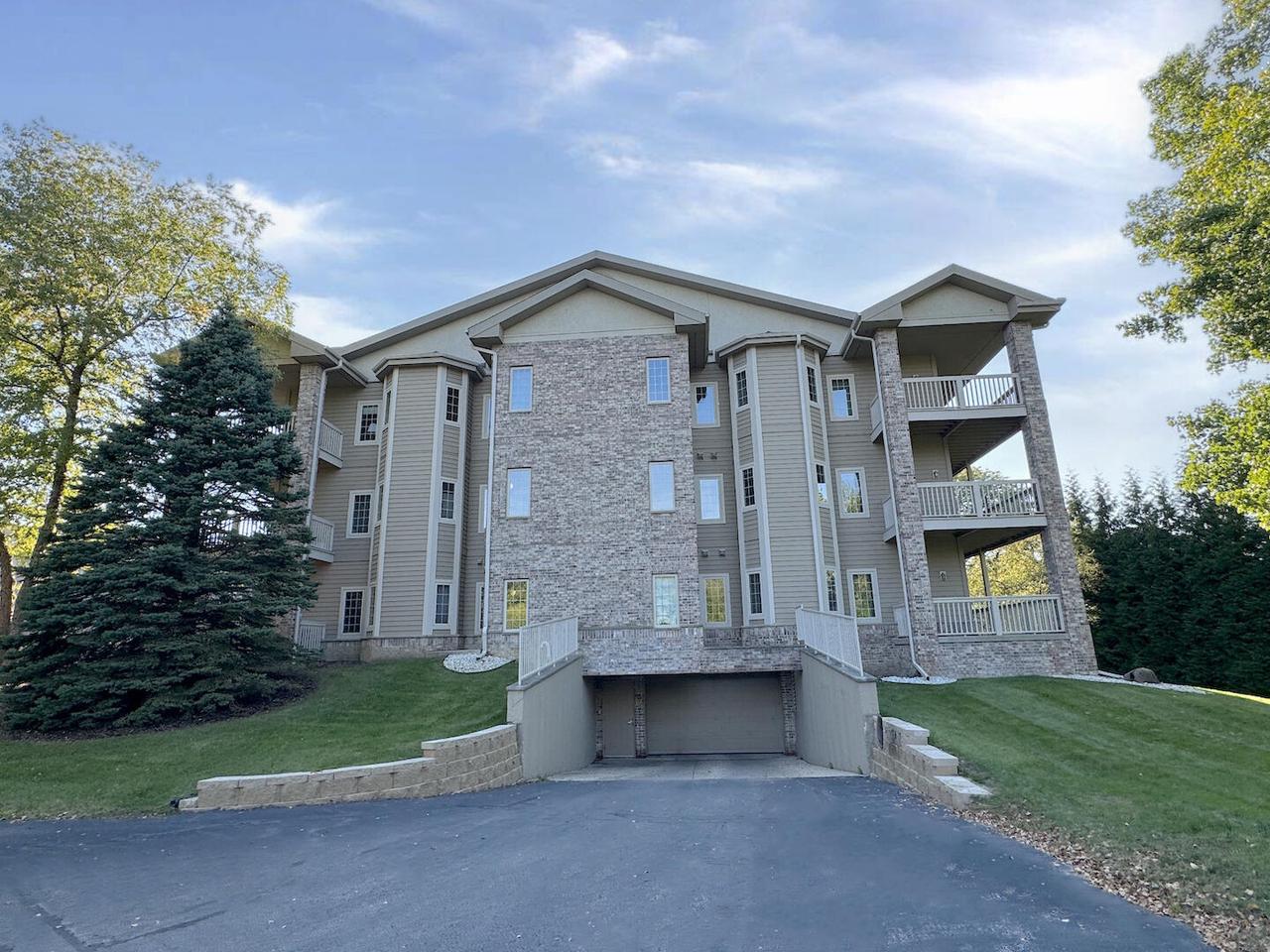 13070 West Bluemound ROAD 306