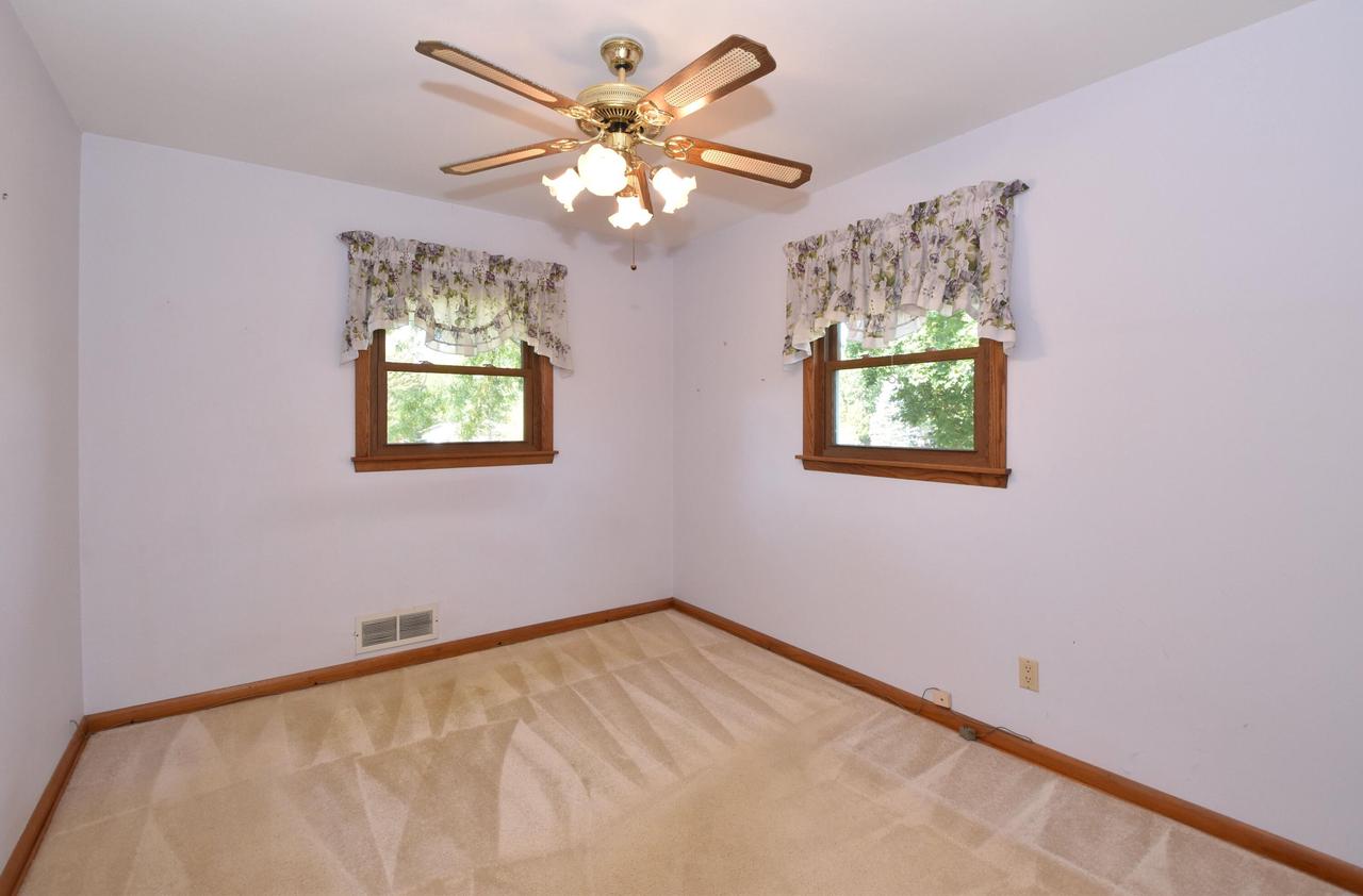 11638 North Country LANE