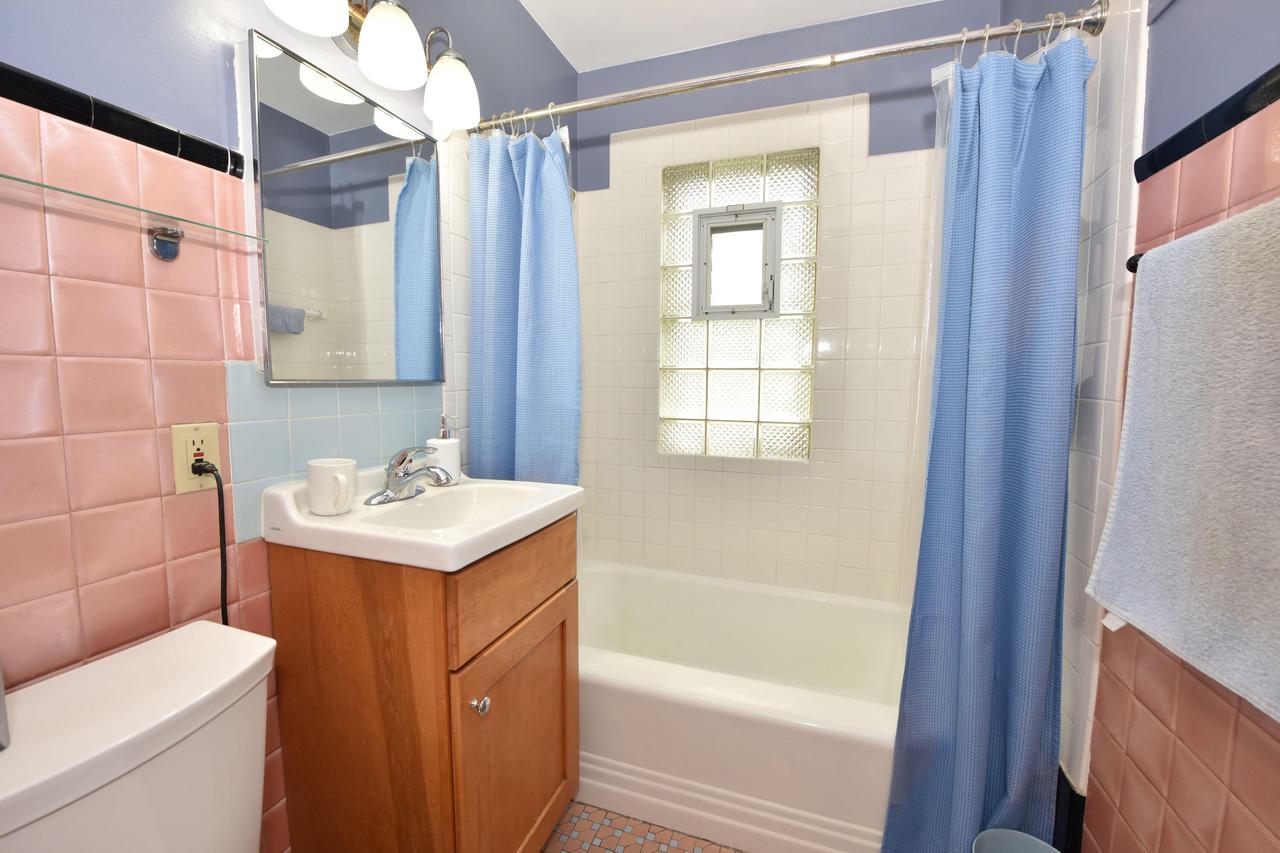 3941 E Morris Avenue