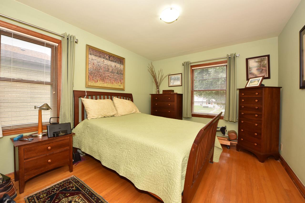 3941 E Morris Avenue