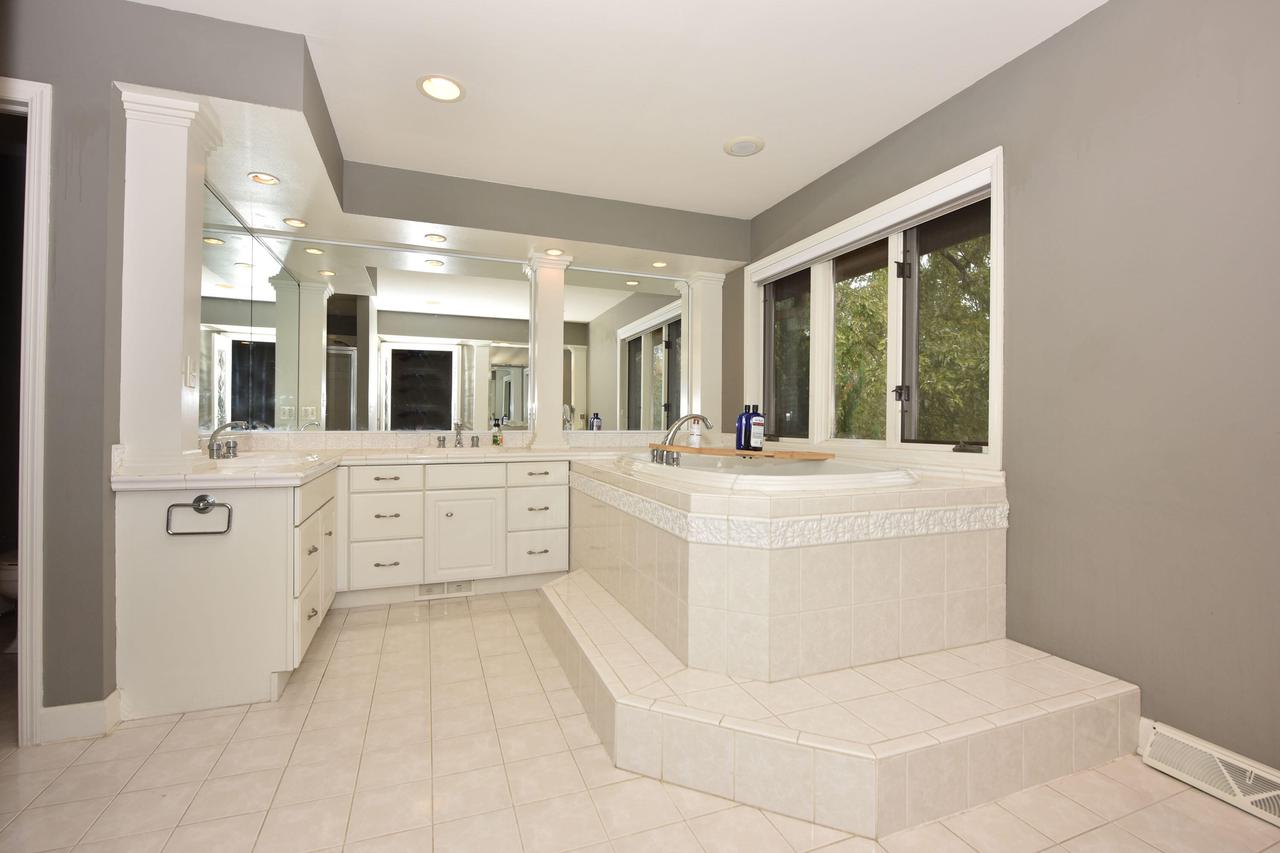 10057 Flagstone Drive