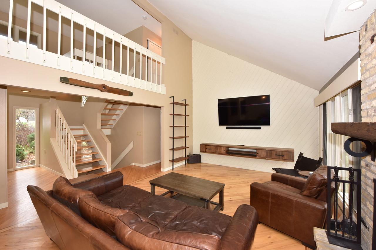 10057 Flagstone Drive