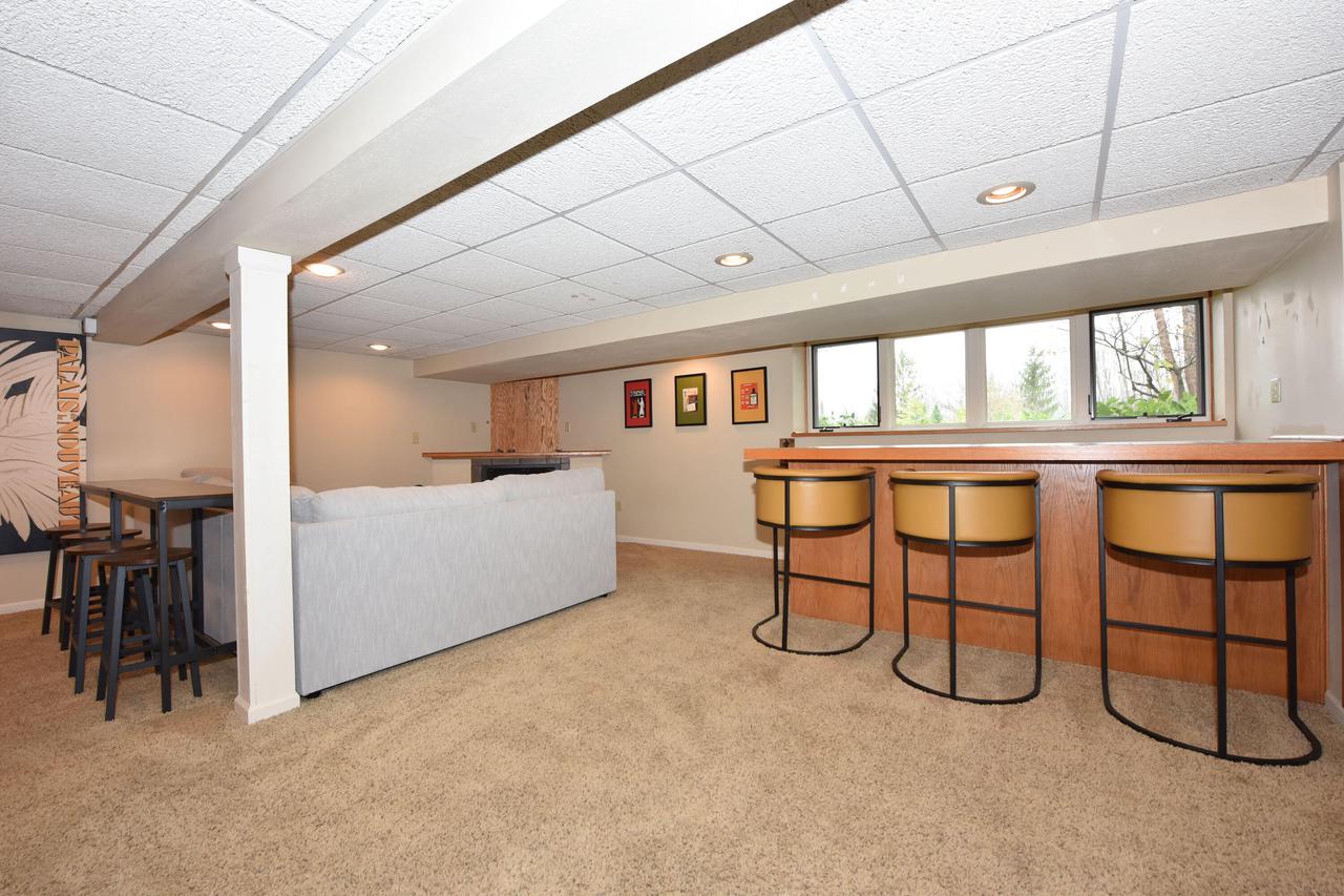 10057 Flagstone Drive