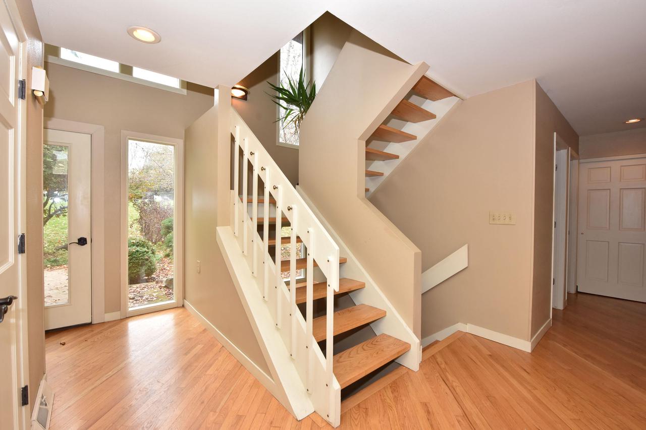 10057 Flagstone Drive