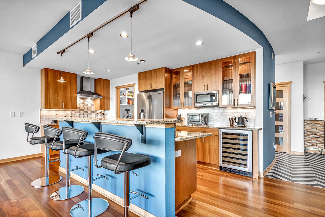 311 E Erie Street Unit: 418