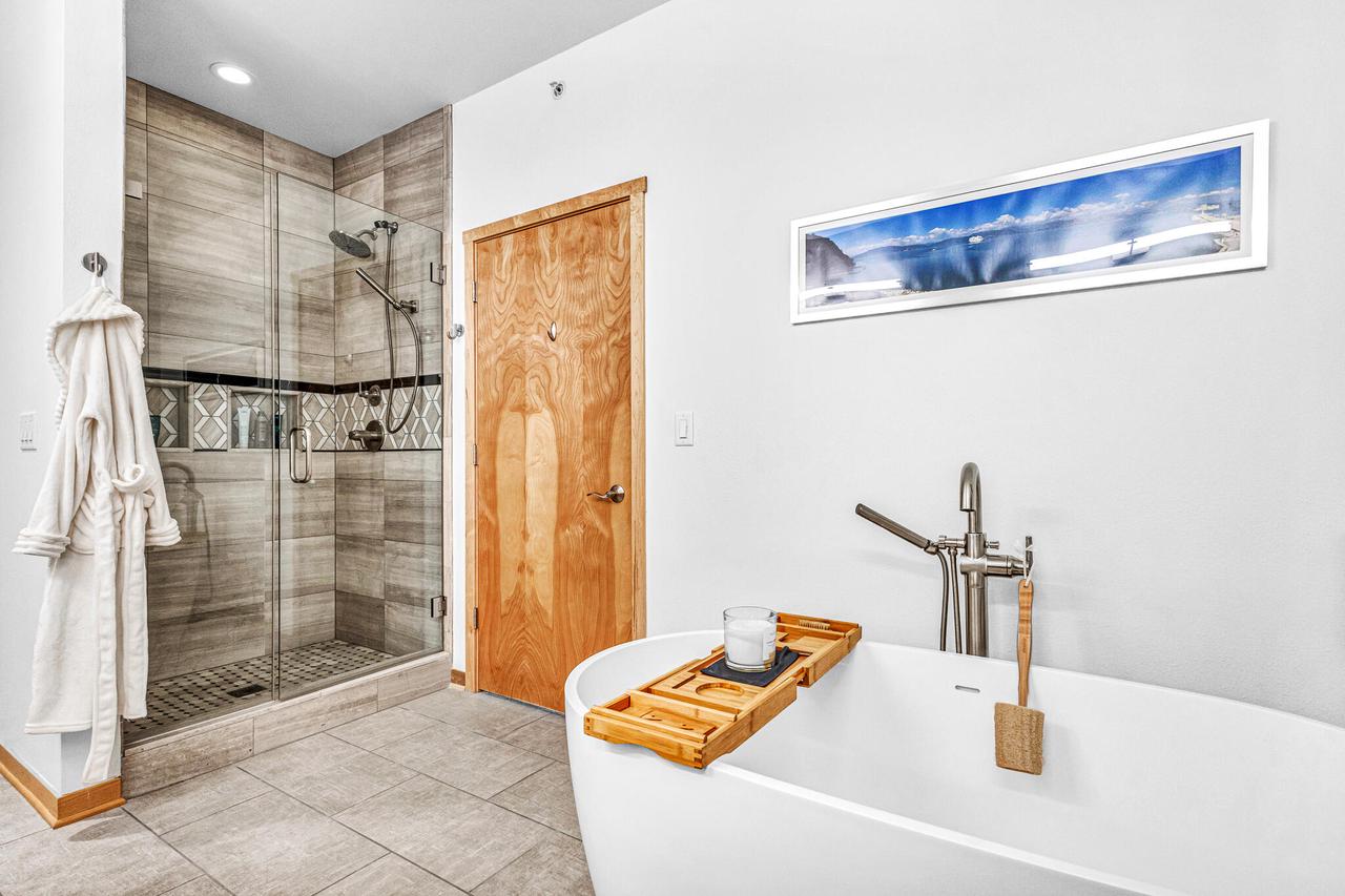 311 E Erie Street Unit: 418