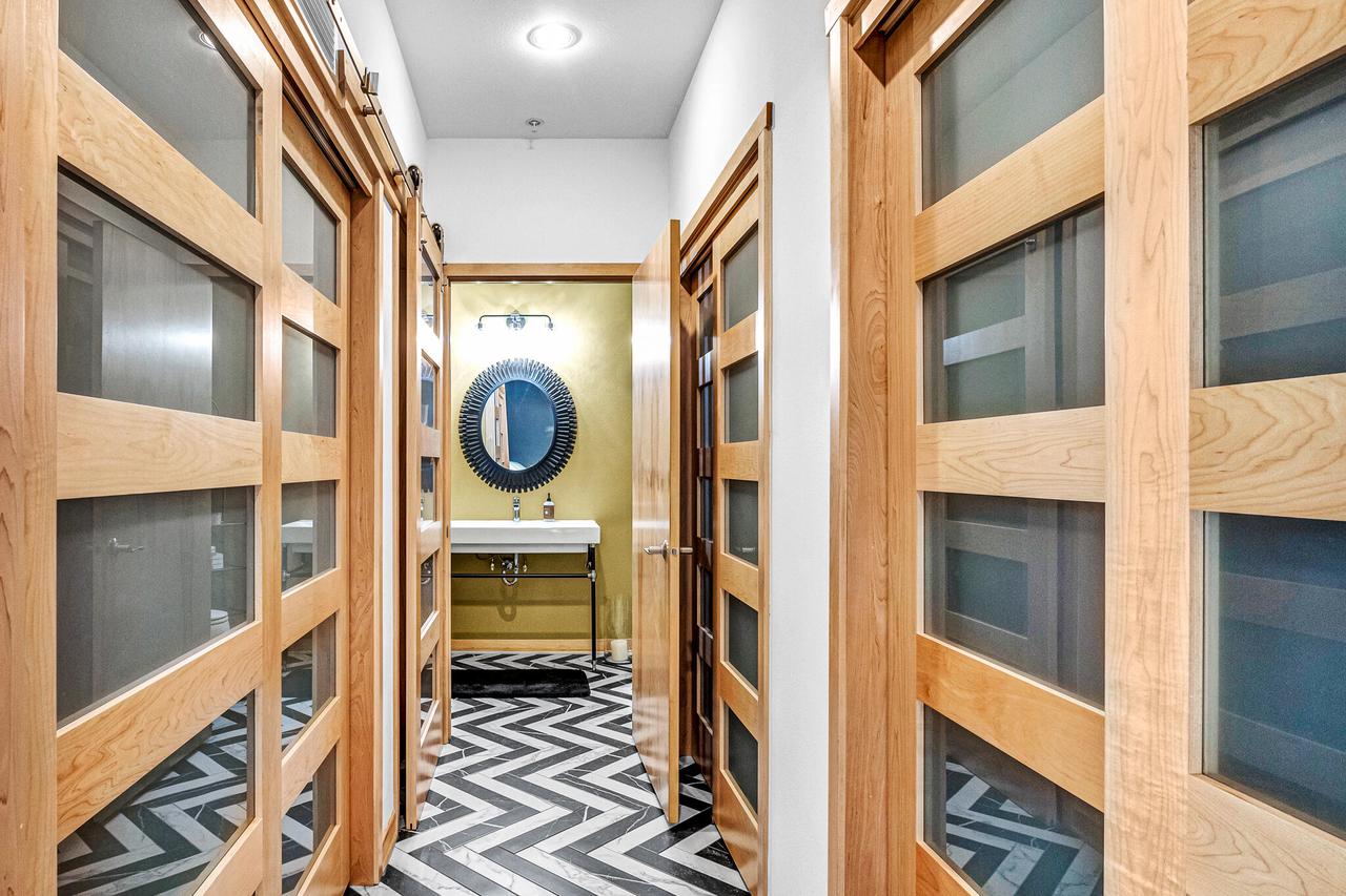 311 E Erie Street Unit: 418