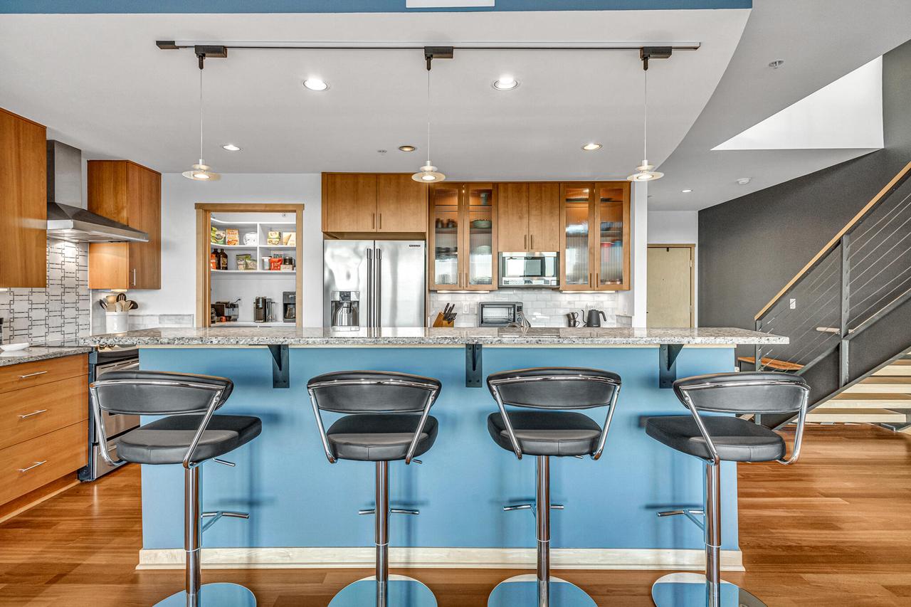 311 E Erie Street Unit: 418