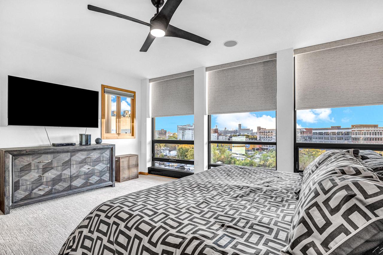 311 E Erie Street Unit: 418