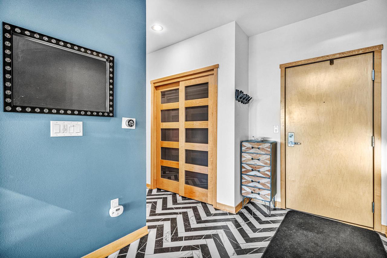 311 E Erie Street Unit: 418