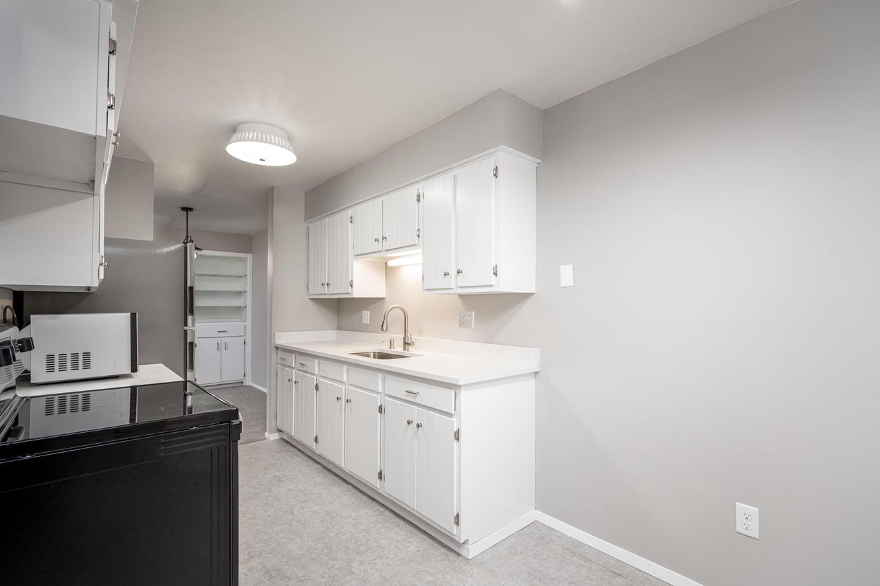 6336 West Forest Home AVENUE 103