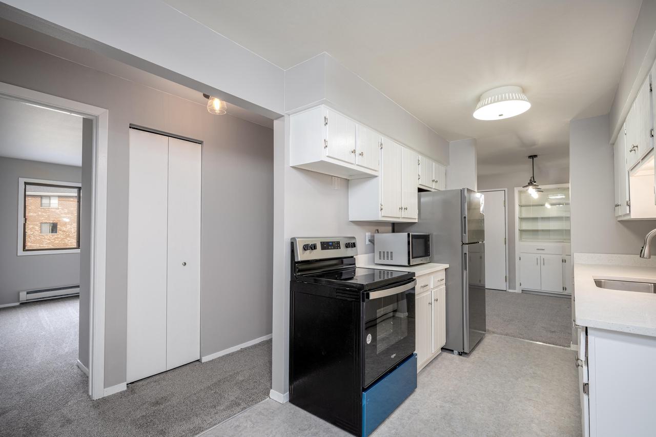 6336 West Forest Home AVENUE 103