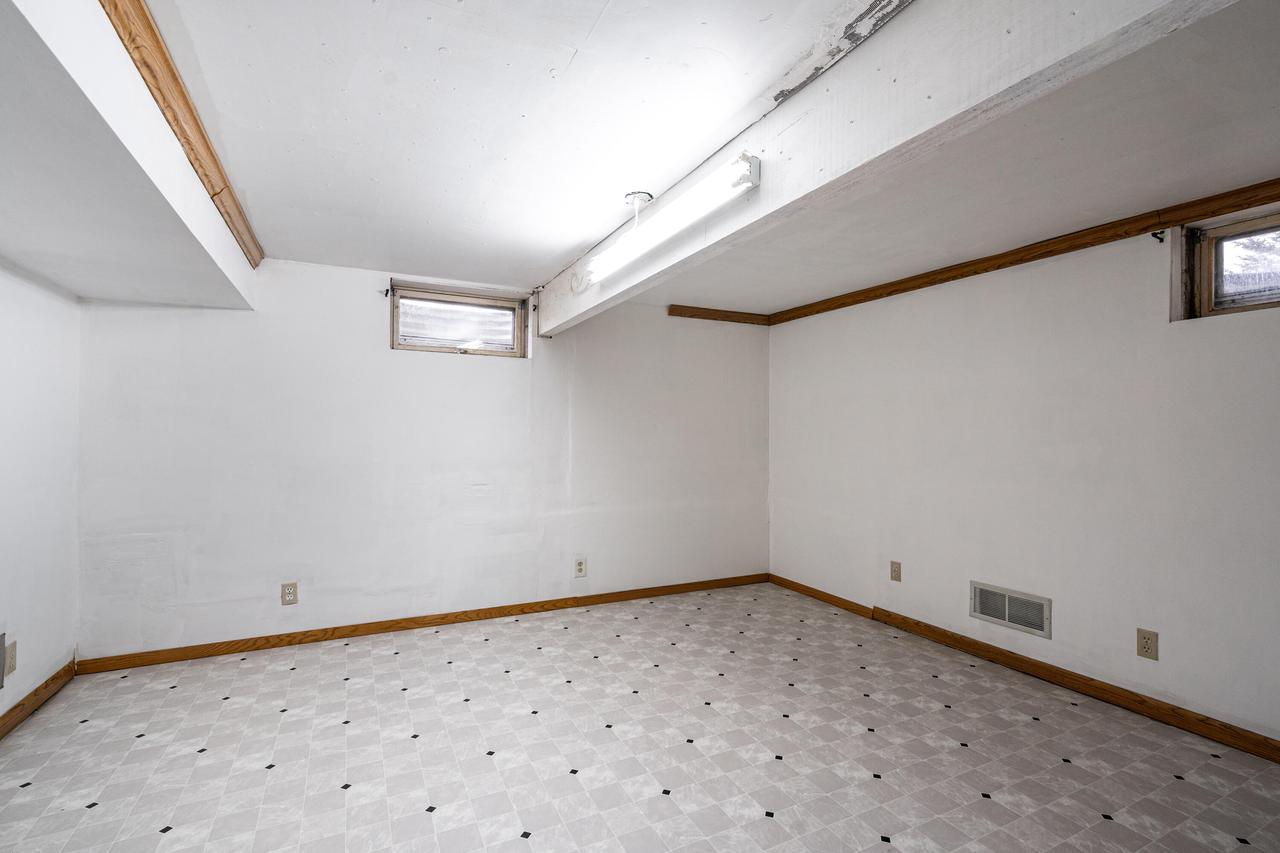 4909 W Minnesota Avenue