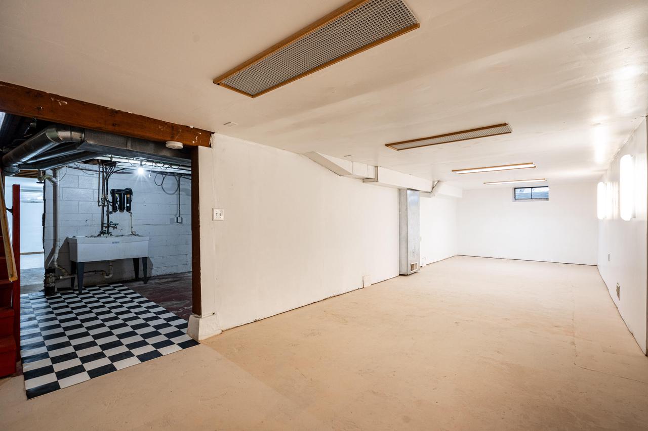 4909 W Minnesota Avenue