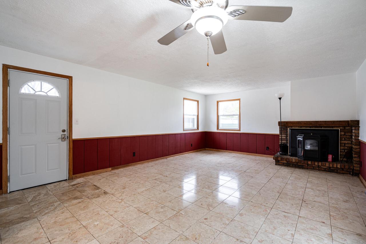 4909 W Minnesota Avenue