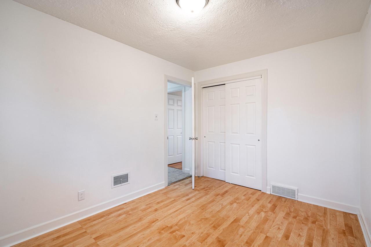 4909 W Minnesota Avenue